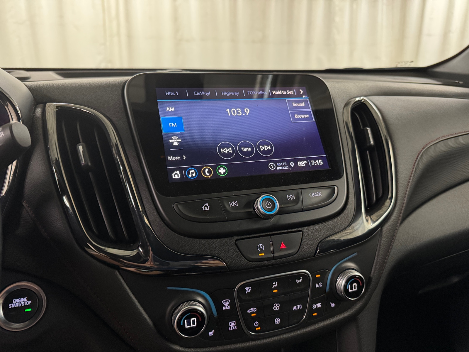 Thumbnail: 2024 Chevrolet Equinox - 4
