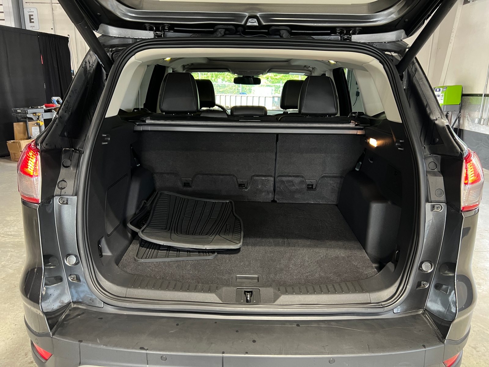 Thumbnail: 2016 Ford Escape - 6