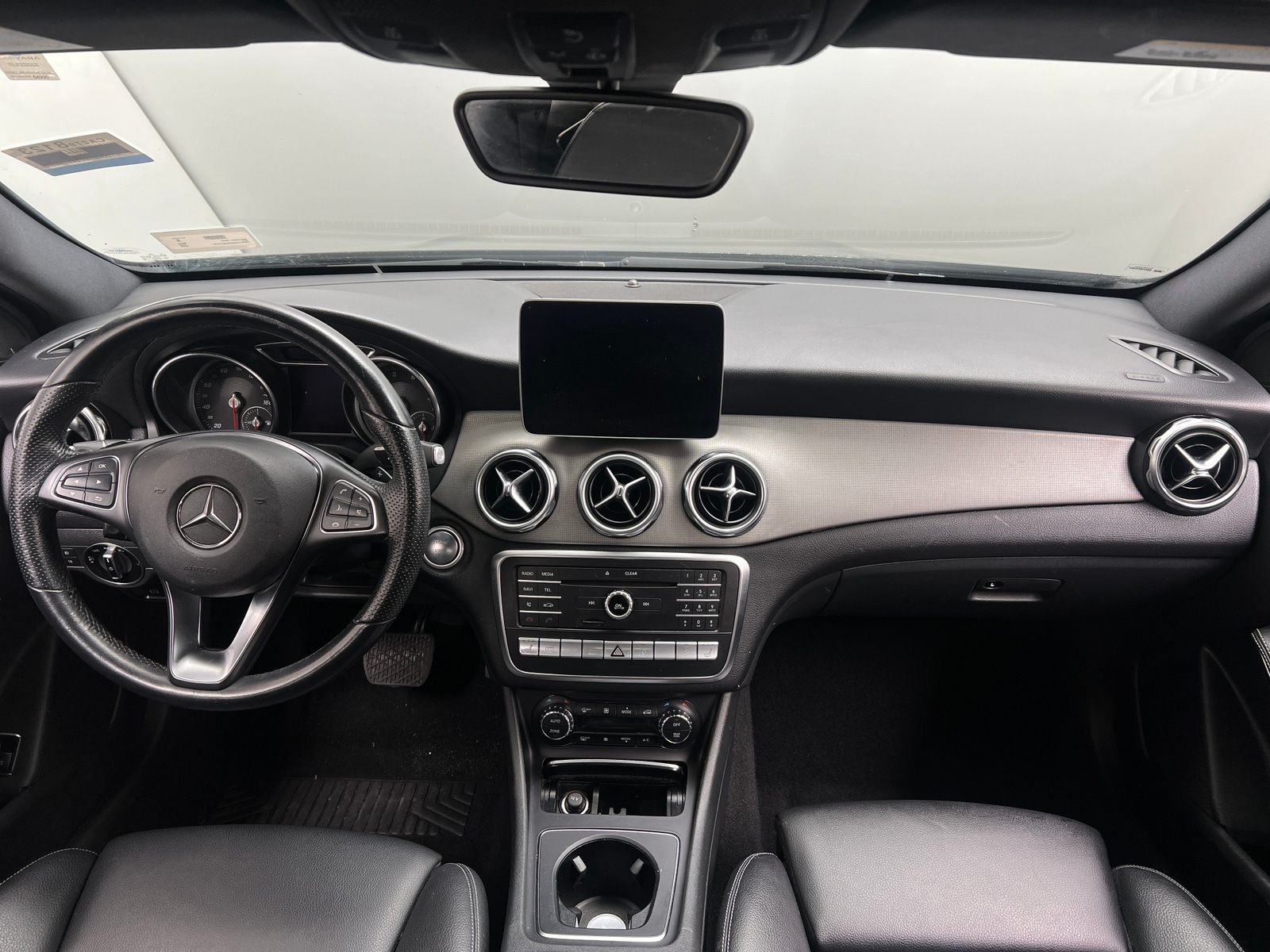 Thumbnail: 2019 Mercedes-Benz GLA - 2