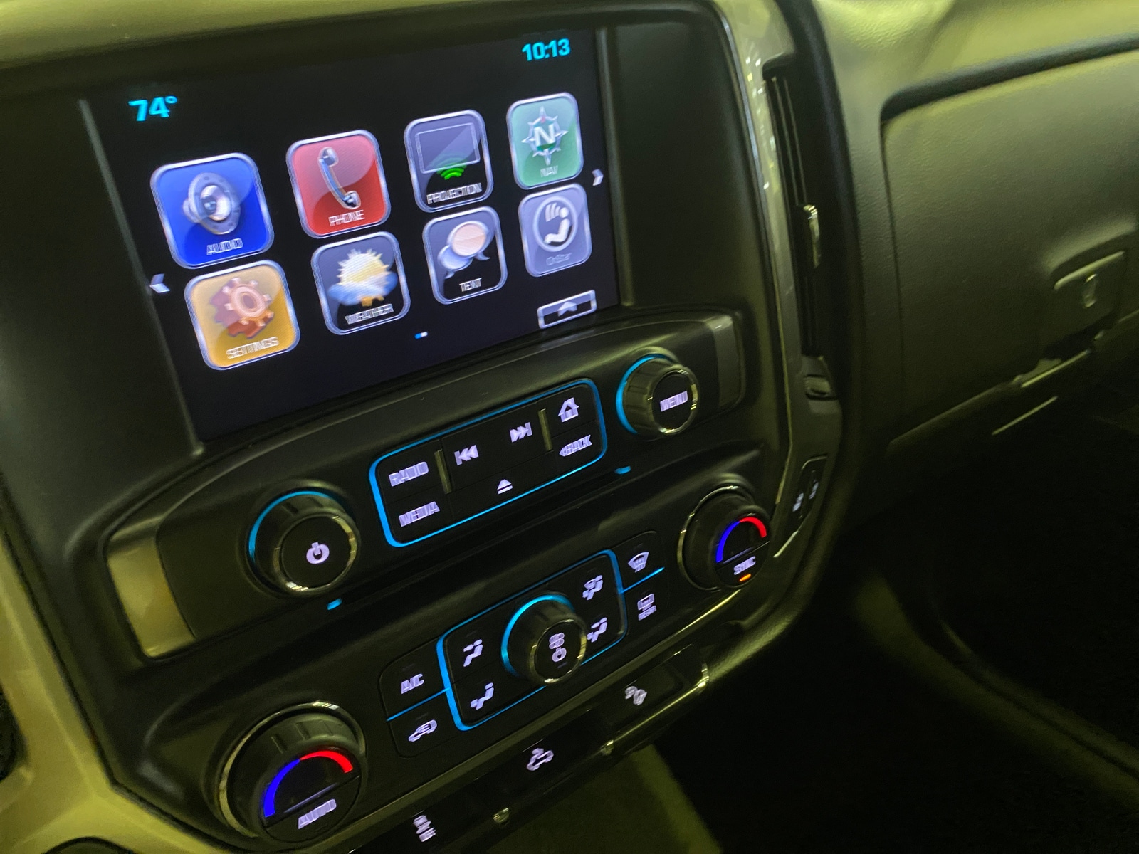 Thumbnail: 2017 Chevrolet Silverado 1500 - 4