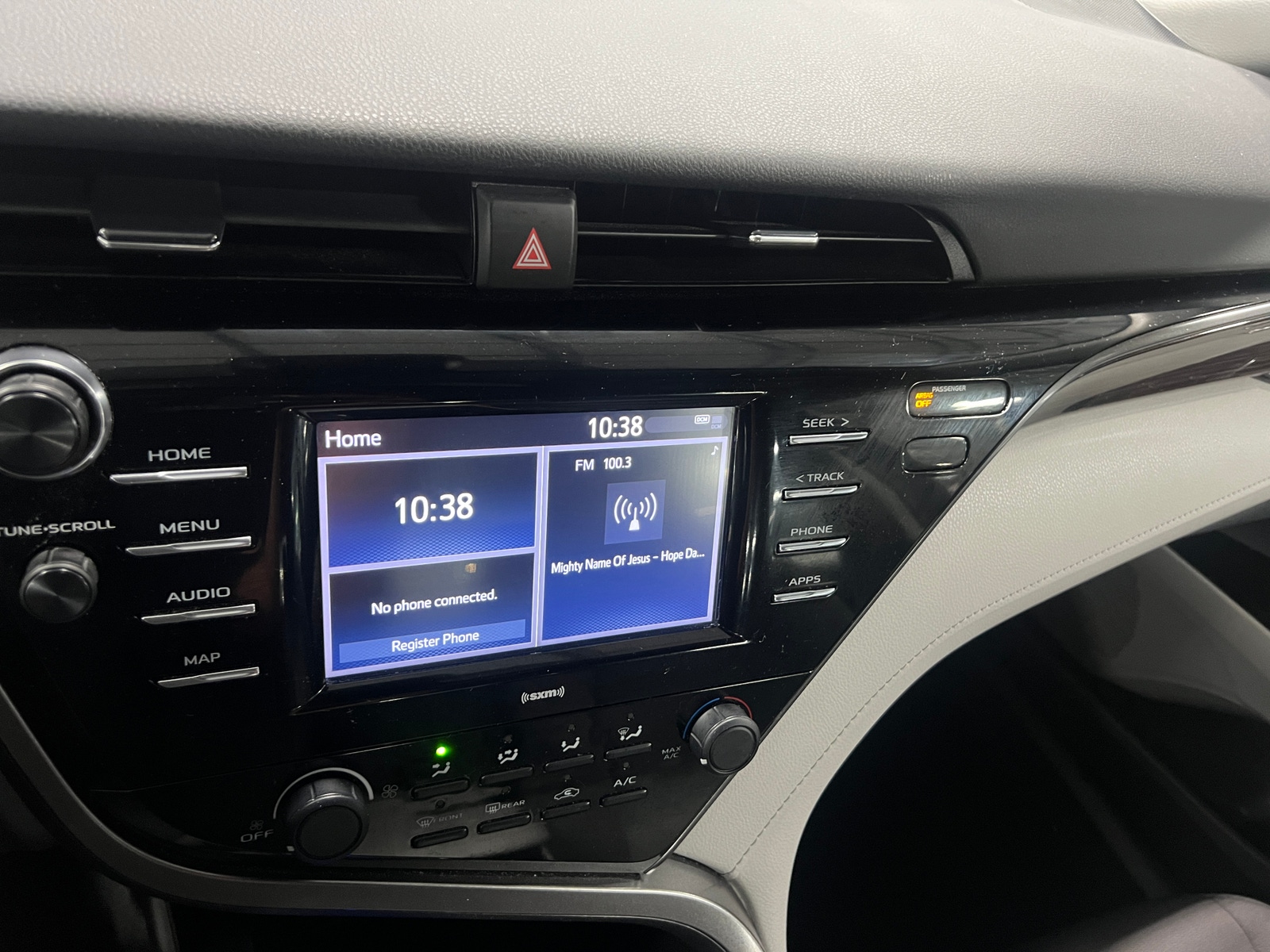 Thumbnail: 2020 Toyota Camry - 4