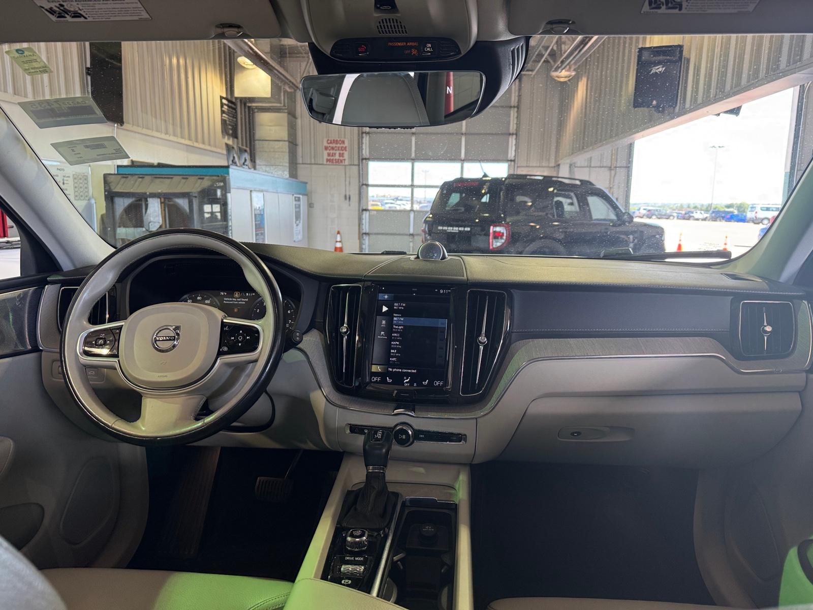 Thumbnail: 2018 Volvo XC60 - 2