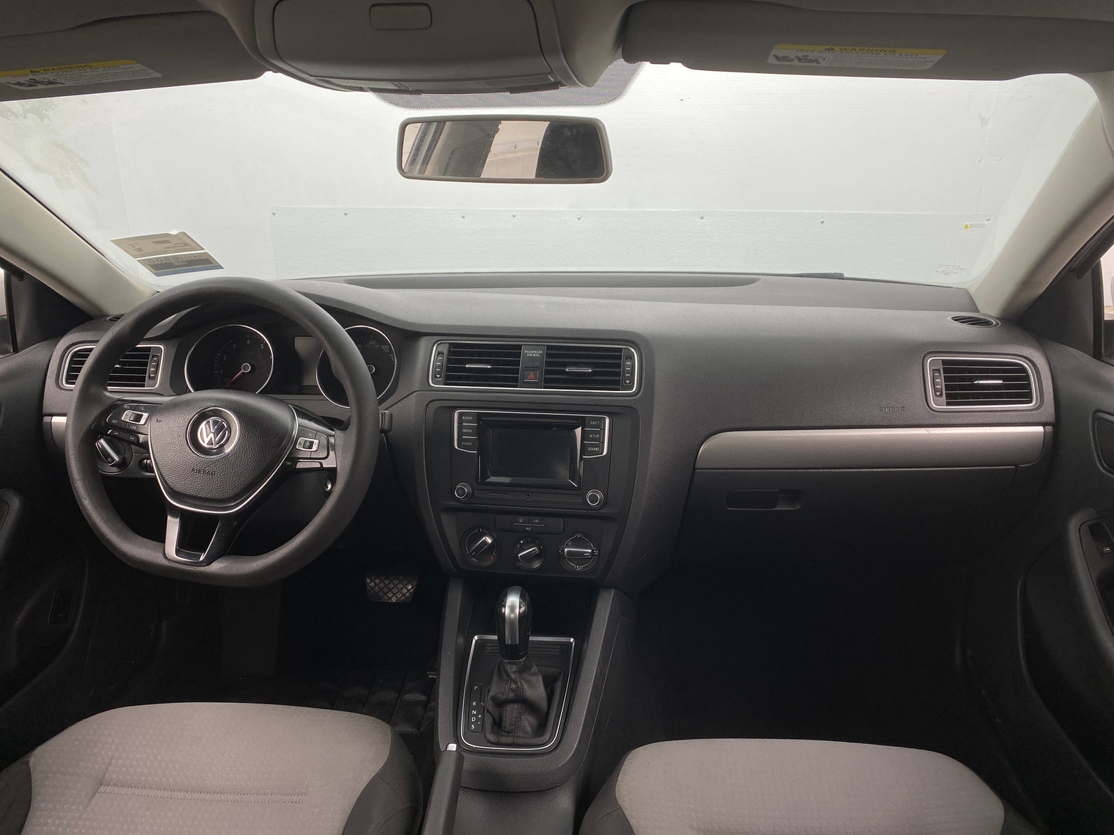 Thumbnail: 2017 Volkswagen Jetta - 3