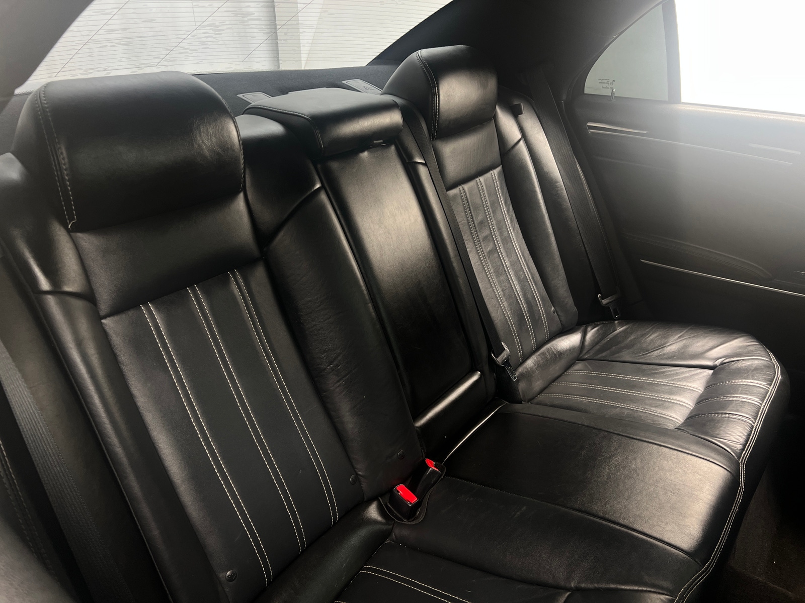 Thumbnail: 2018 Chrysler 300 - 5