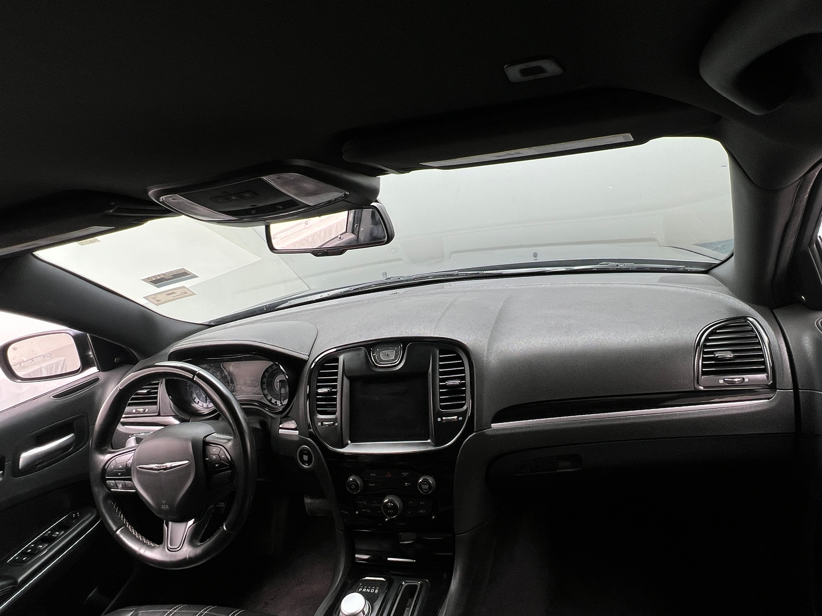 Thumbnail: 2018 Chrysler 300 - 2