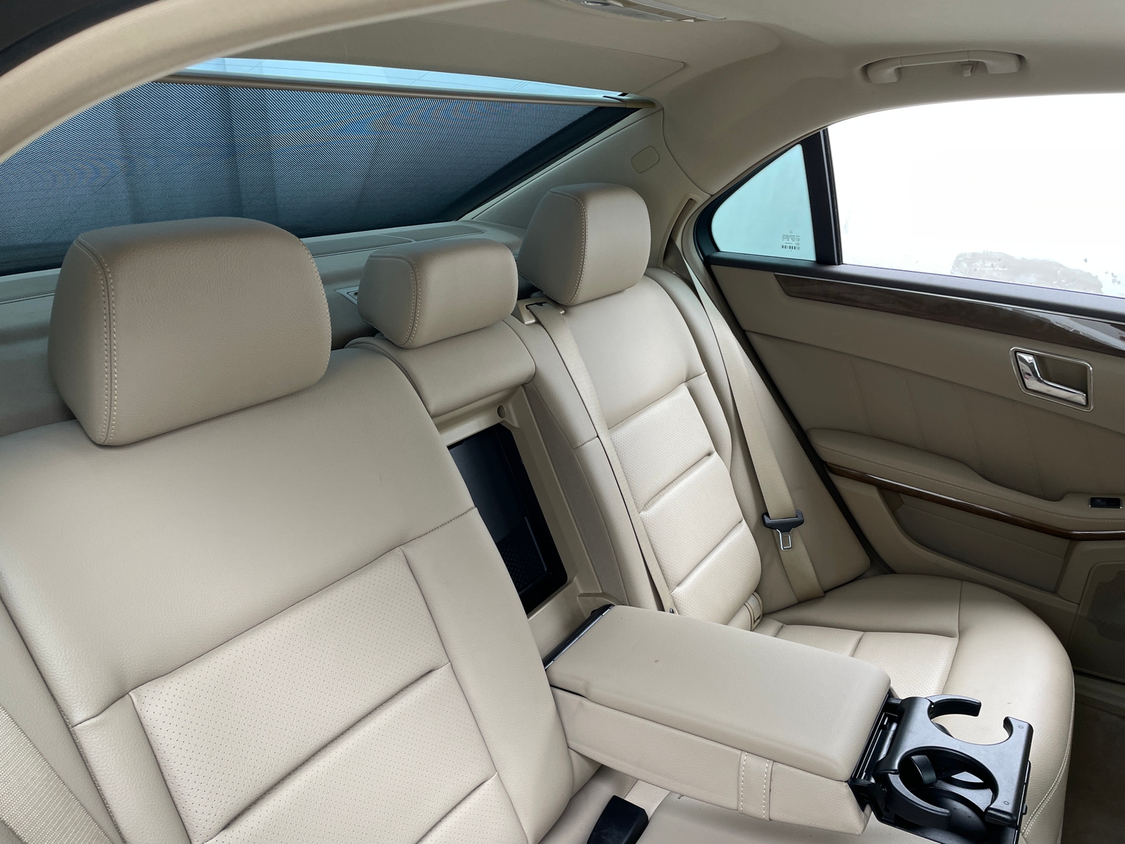 Thumbnail: 2011 Mercedes-Benz E-Class - 5
