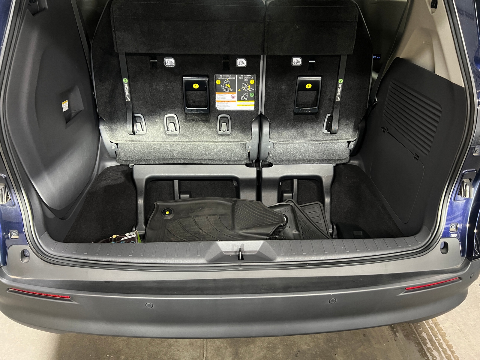 Thumbnail: 2021 Toyota Sienna - 7