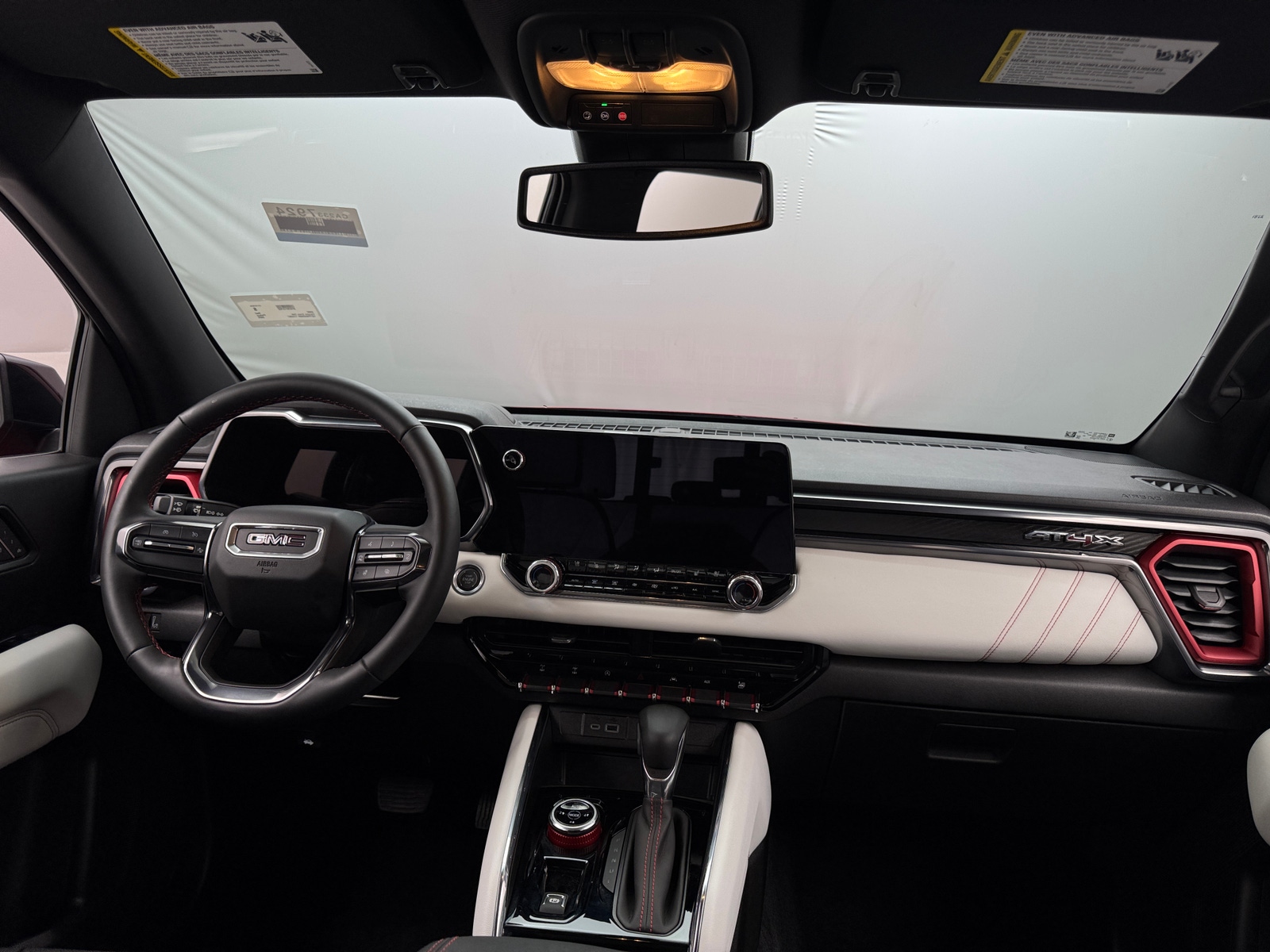 Thumbnail: 2024 GMC Canyon - 2