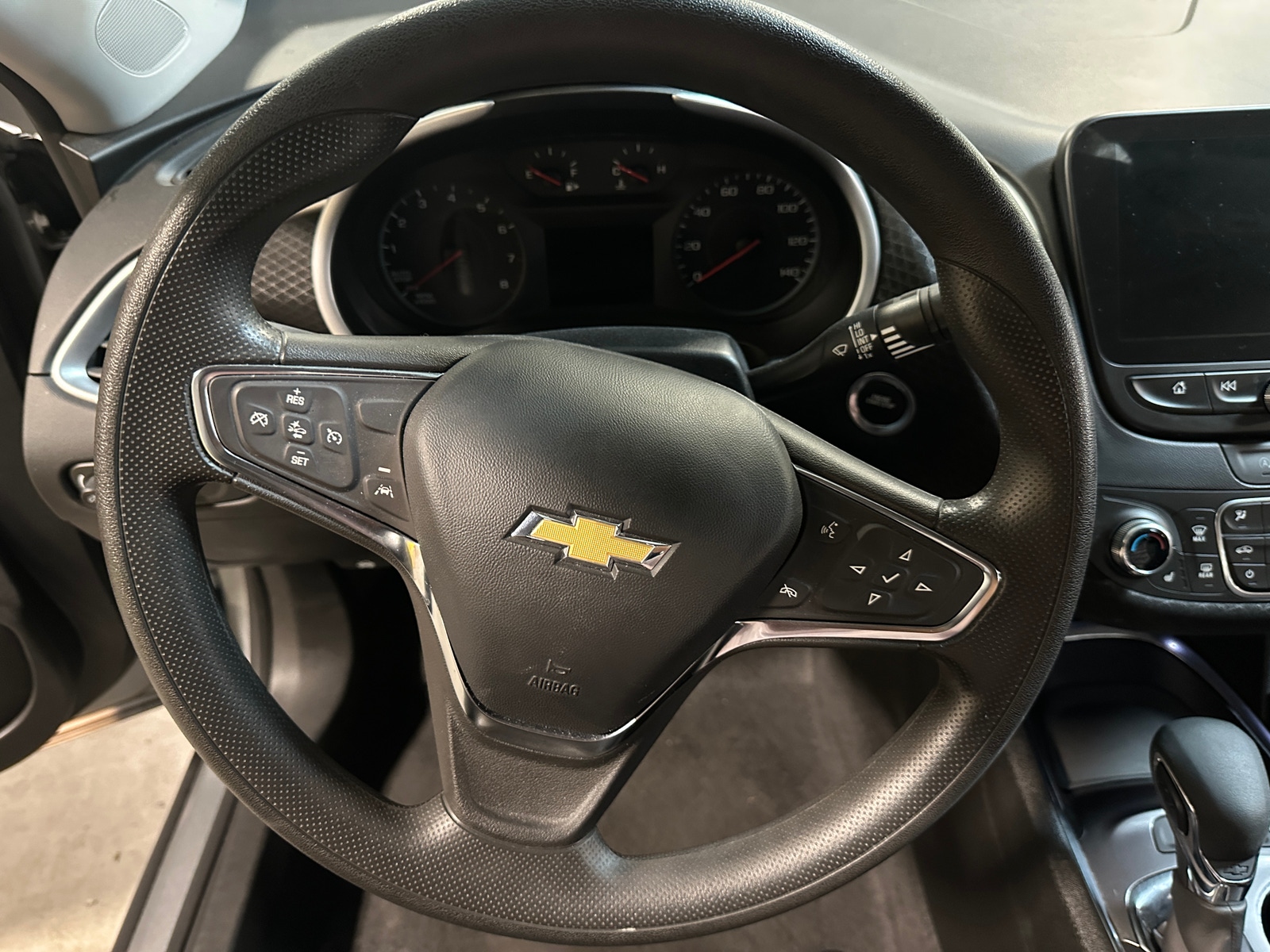 Thumbnail: 2024 Chevrolet Malibu - 5