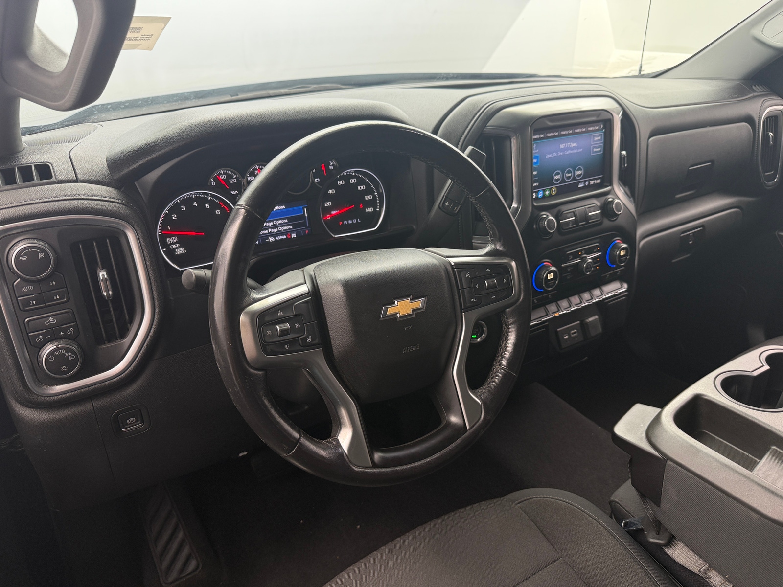 Thumbnail: 2019 Chevrolet Silverado 1500 - 3