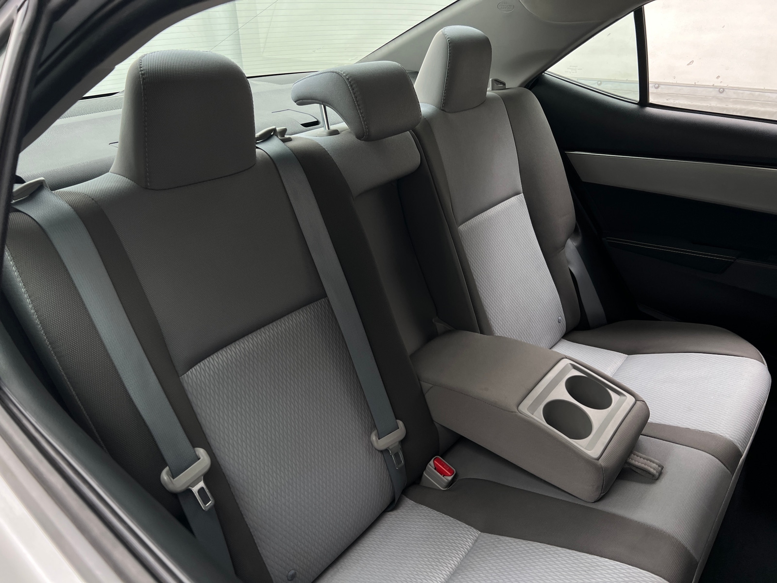 Thumbnail: 2017 Toyota Corolla - 6