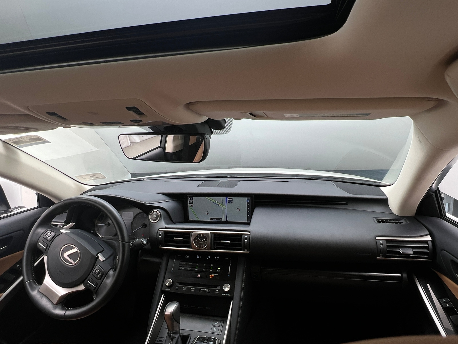 Thumbnail: 2017 Lexus IS - 2