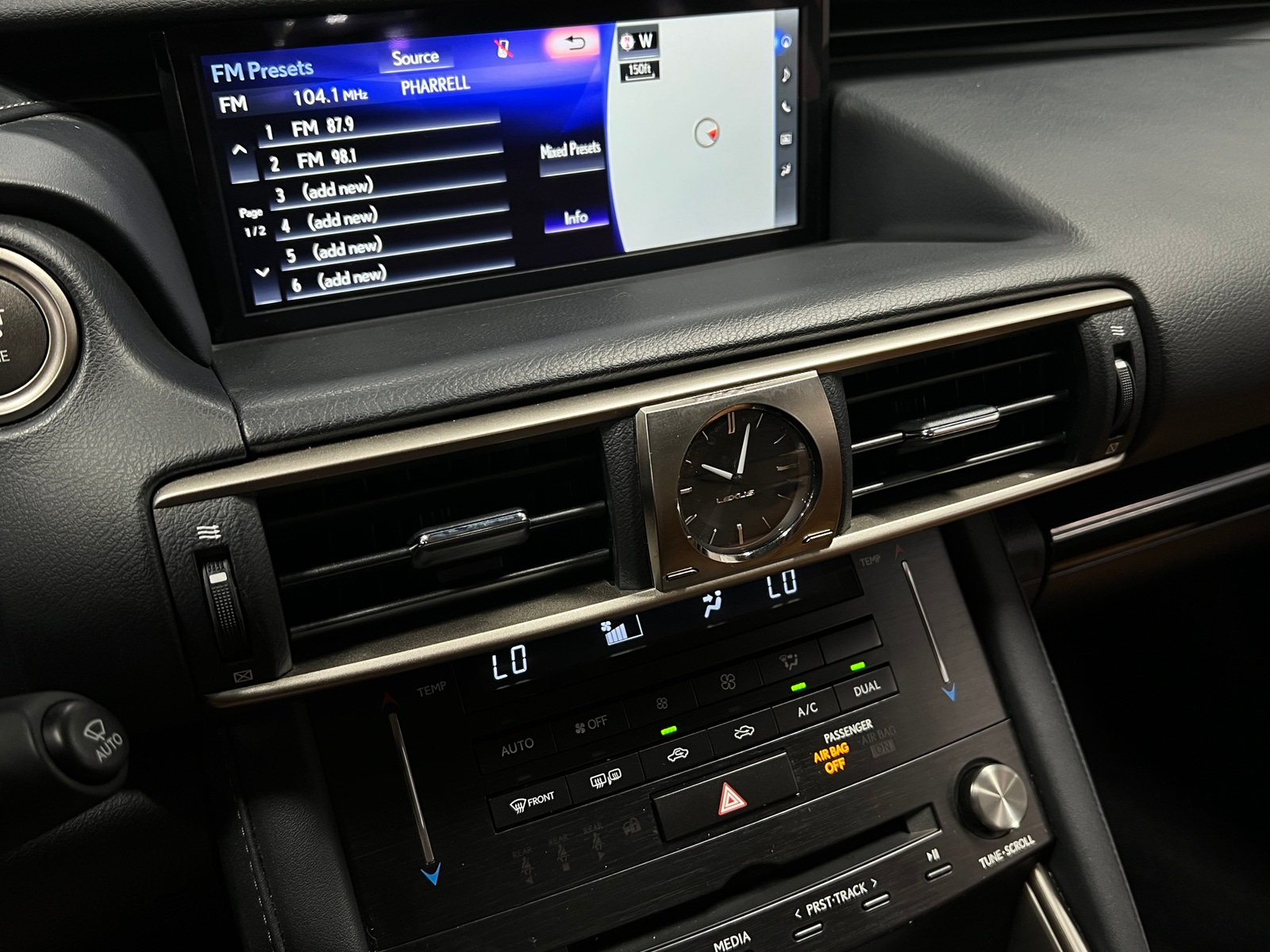 Thumbnail: 2017 Lexus IS - 3