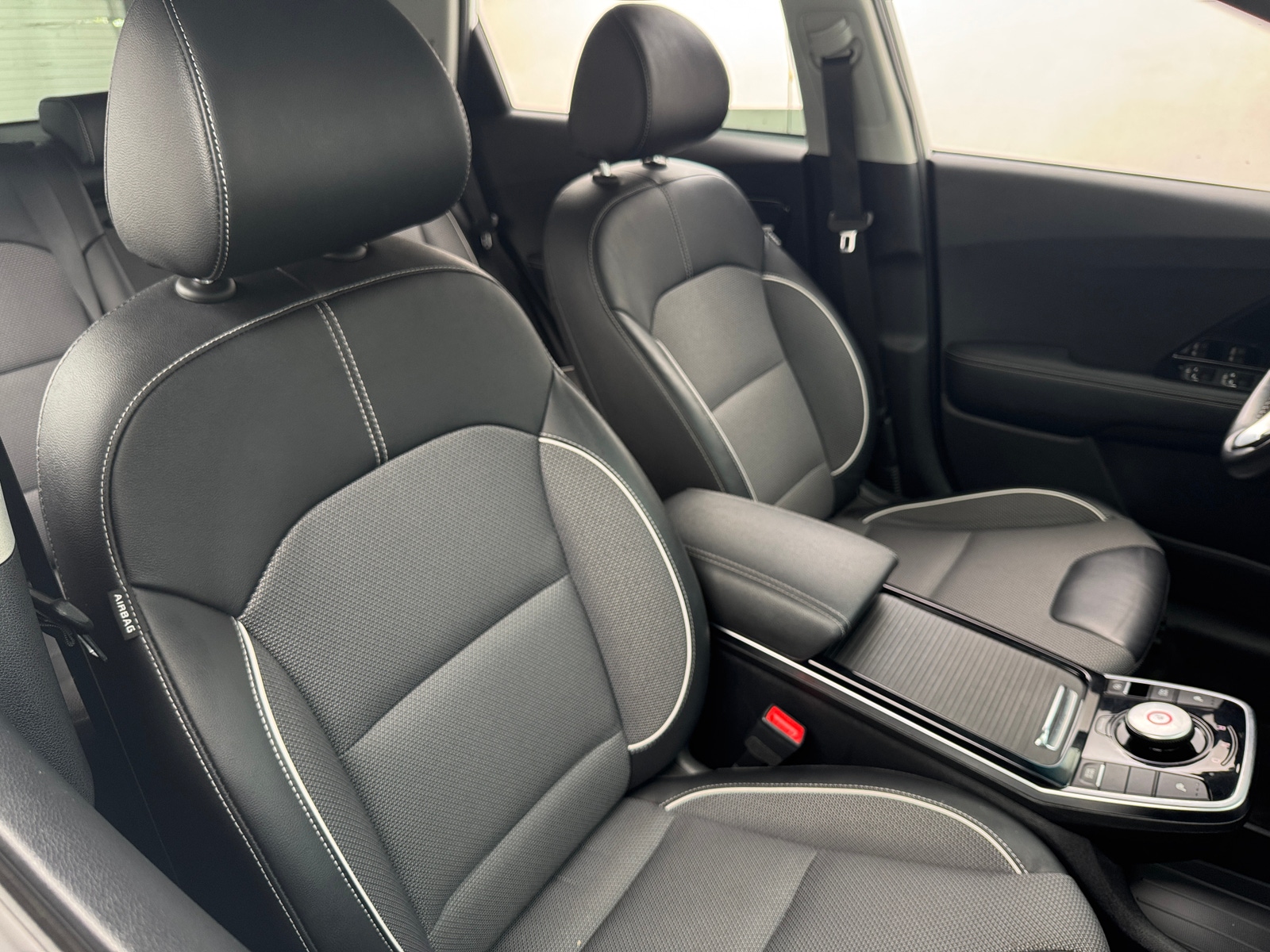Thumbnail: 2021 Kia Niro - 2