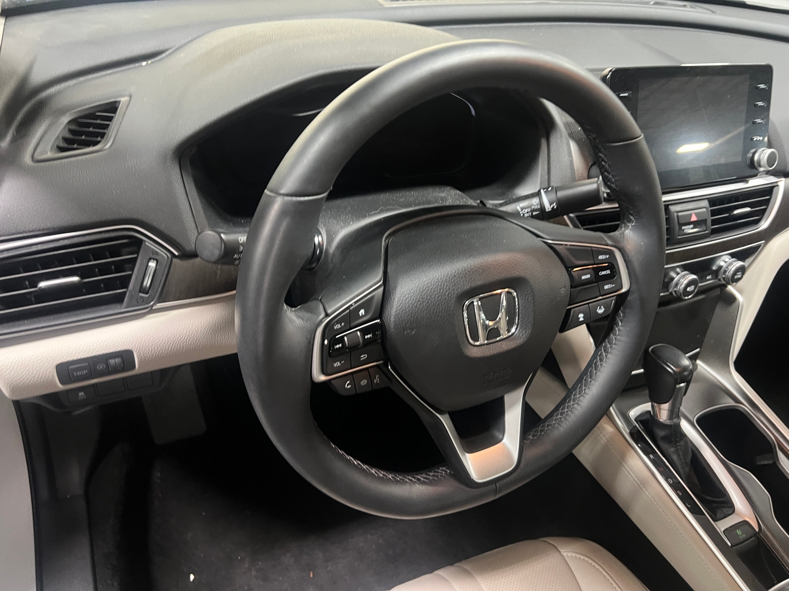 Thumbnail: 2019 Honda Accord - 4