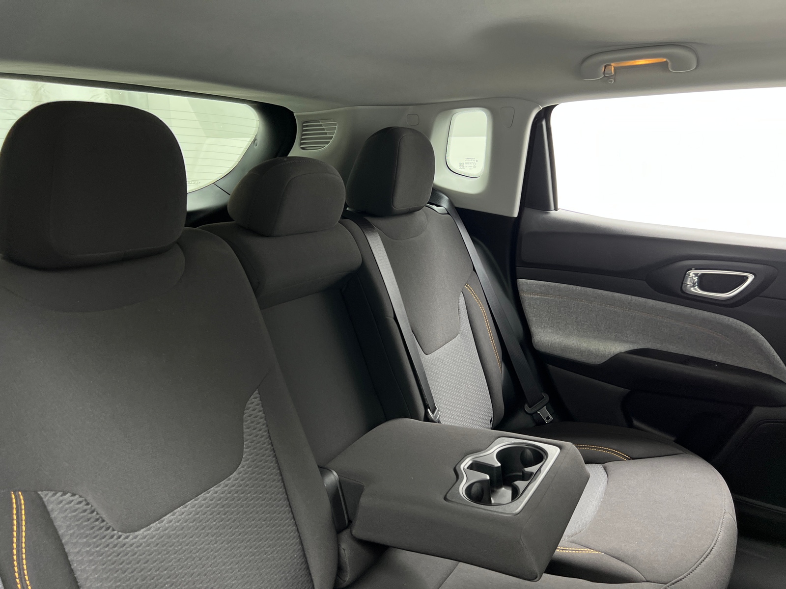 Thumbnail: 2022 Jeep Compass - 6