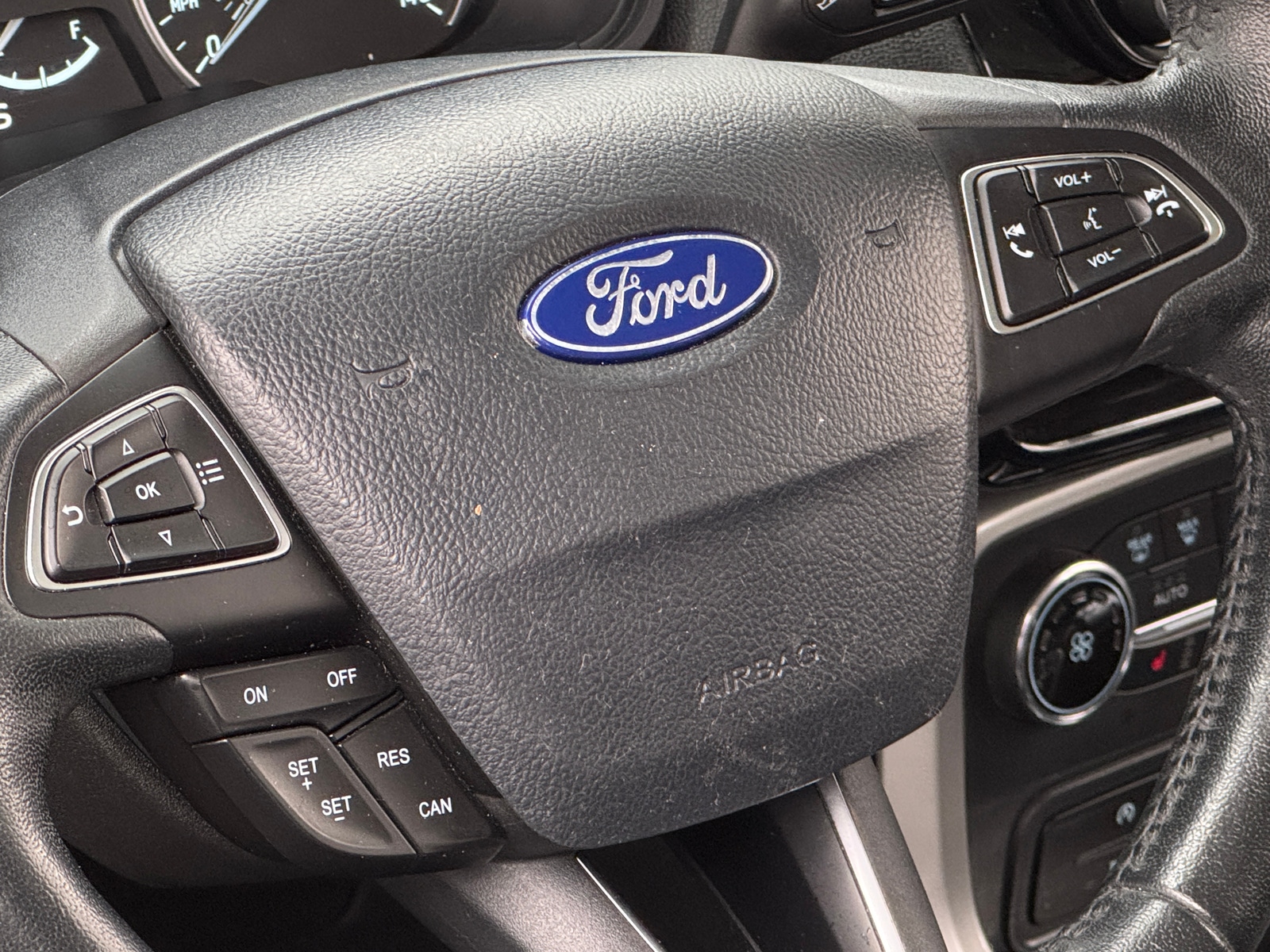 Thumbnail: 2019 Ford EcoSport - 4