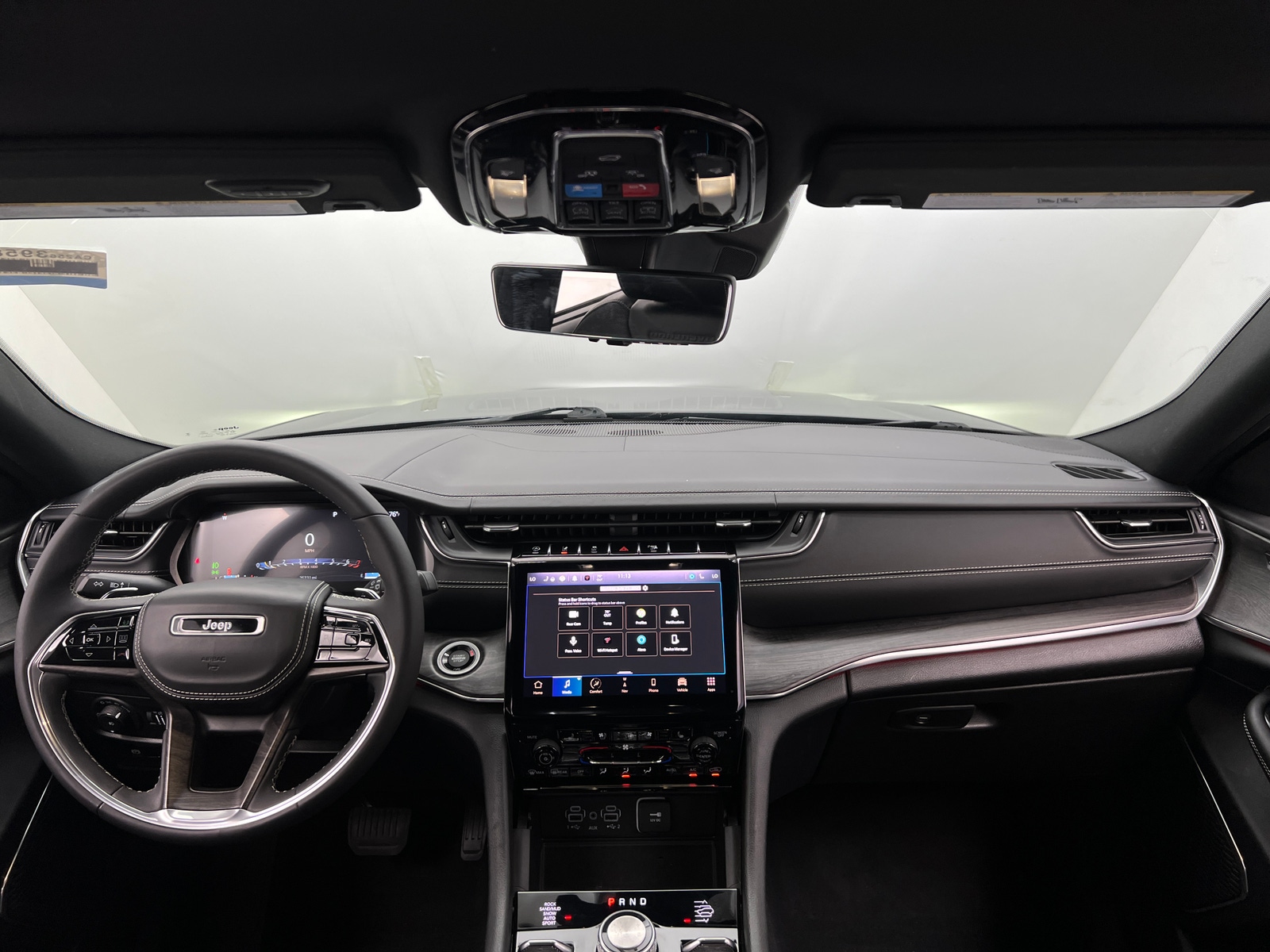 Thumbnail: 2023 Jeep Grand Cherokee L - 2