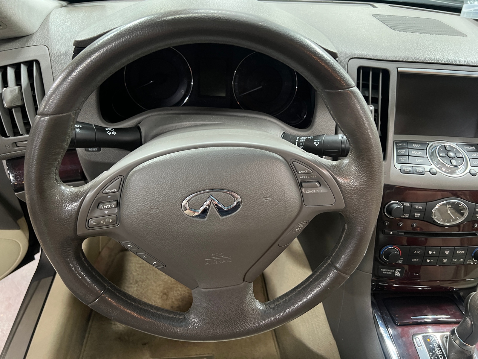 Thumbnail: 2012 INFINITI G37 - 4