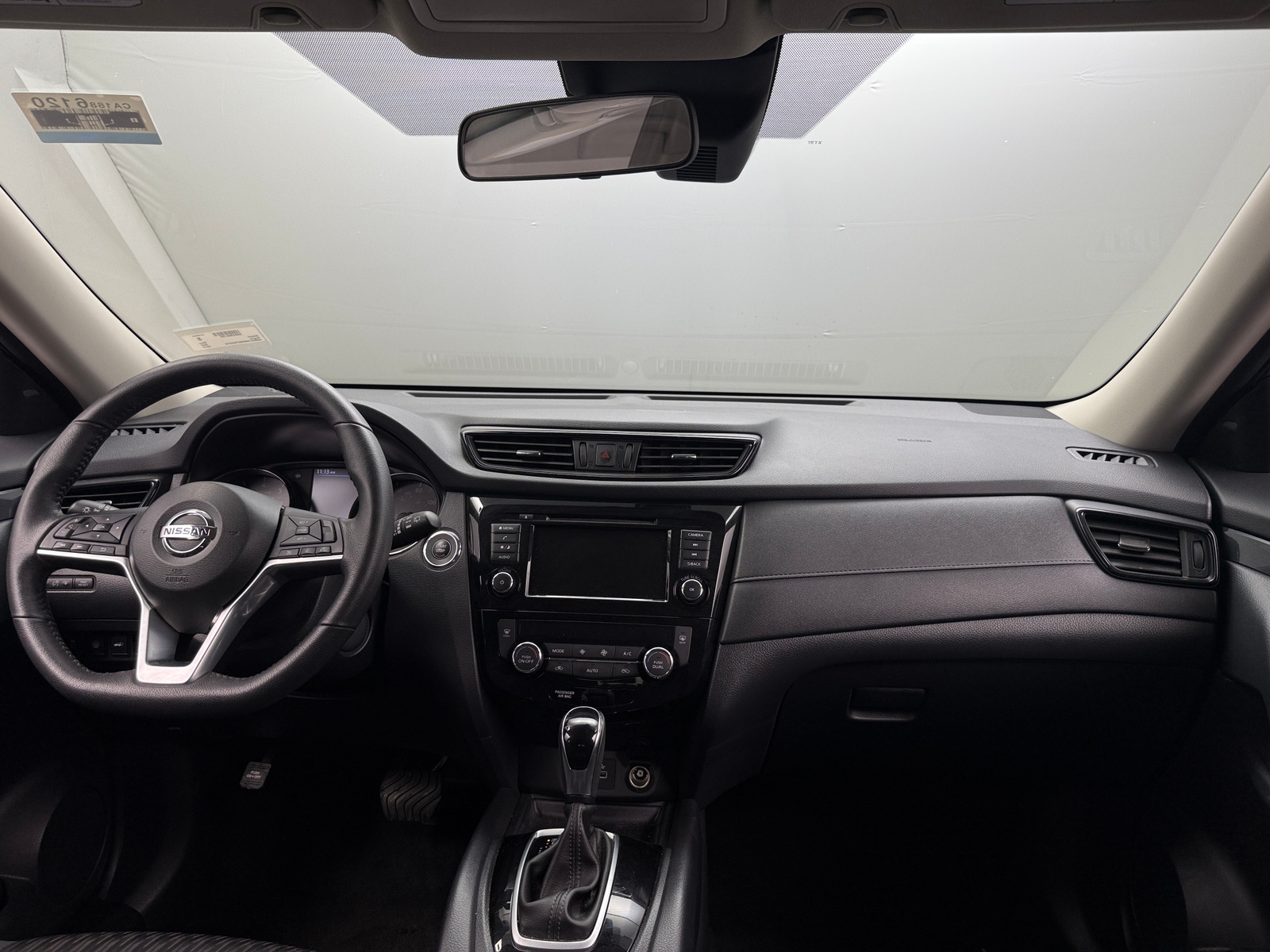 Thumbnail: 2019 Nissan Rogue - 3