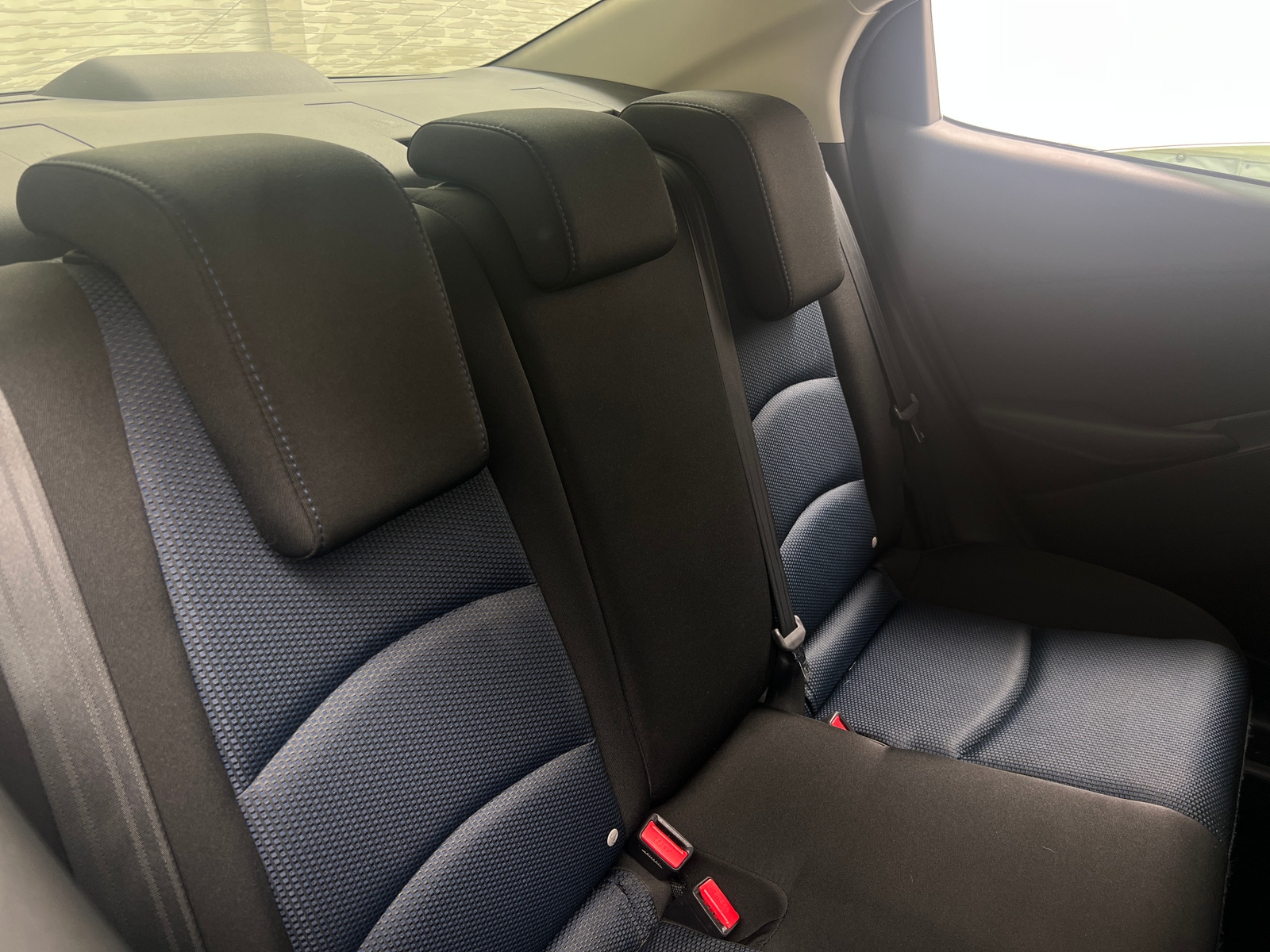 Thumbnail: 2018 Toyota Yaris iA - 6