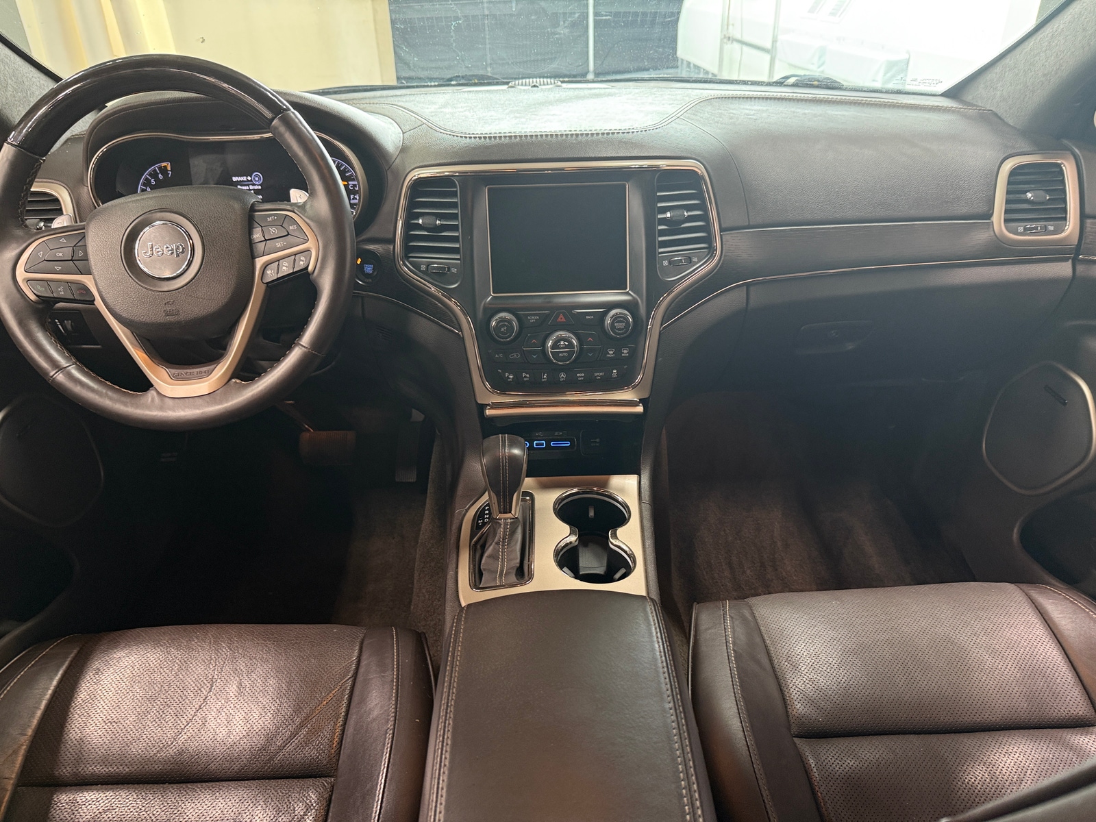 Thumbnail: 2017 Jeep Grand Cherokee - 2