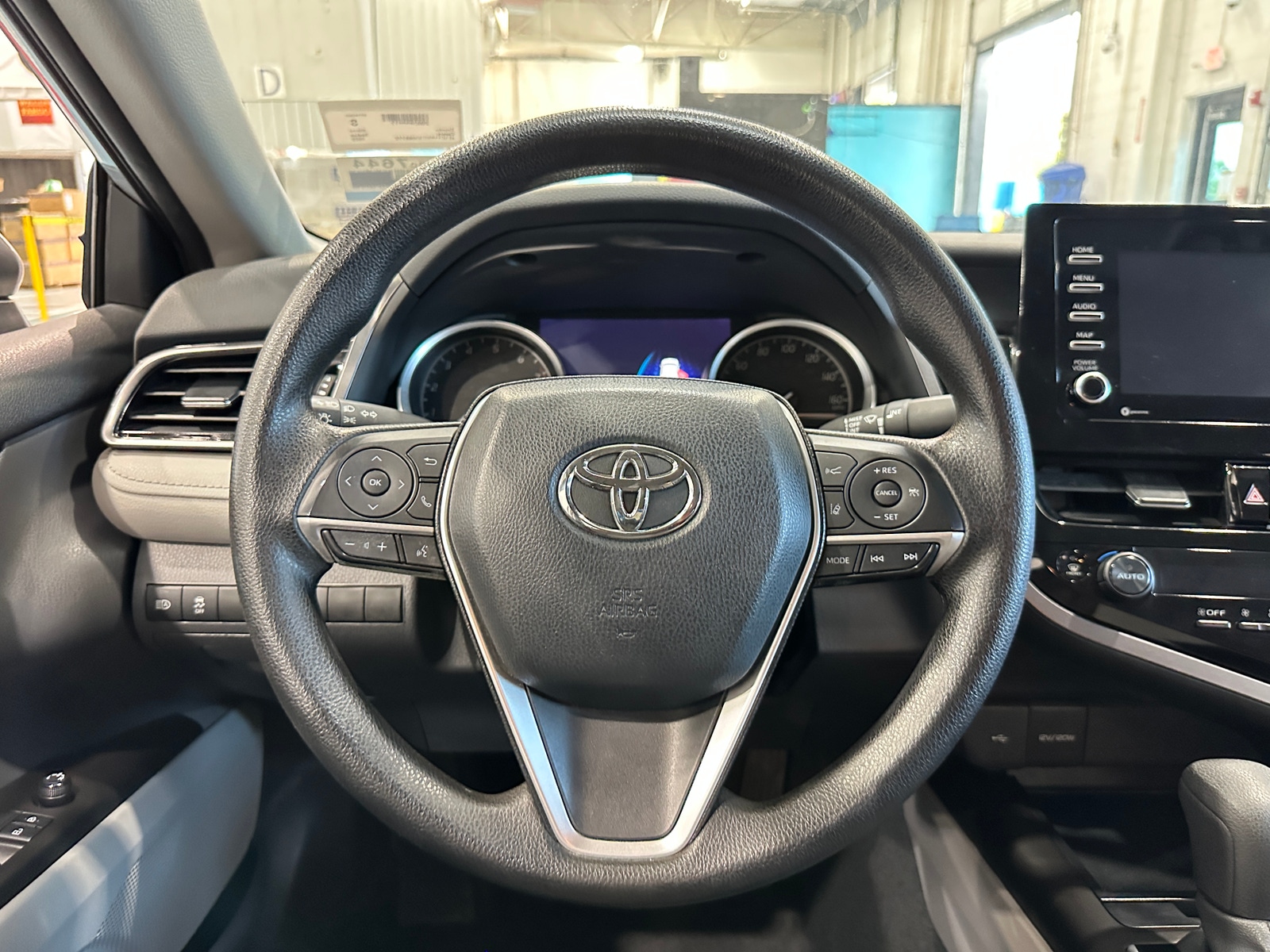 Thumbnail: 2022 Toyota Camry - 5