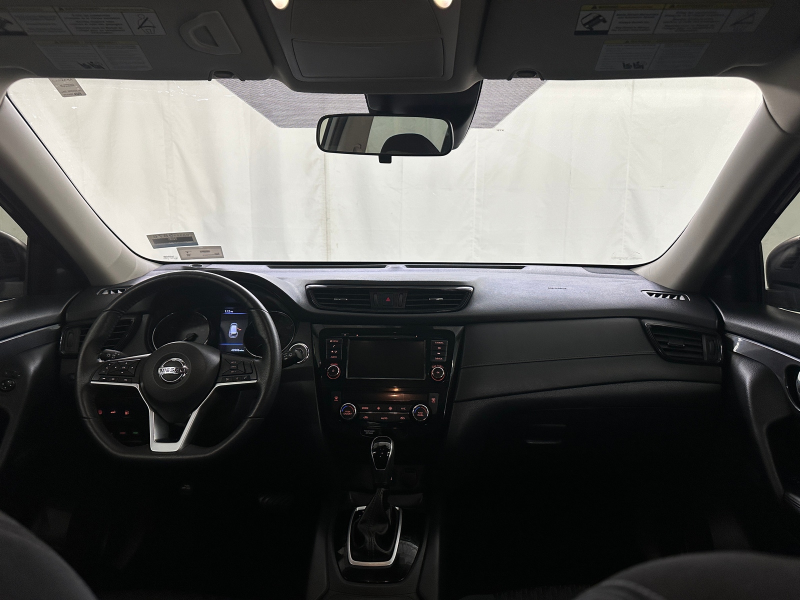 Thumbnail: 2019 Nissan Rogue - 3