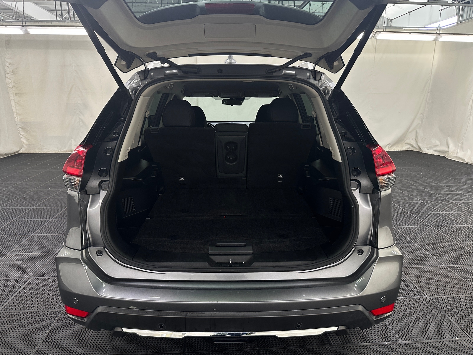 Thumbnail: 2019 Nissan Rogue - 7