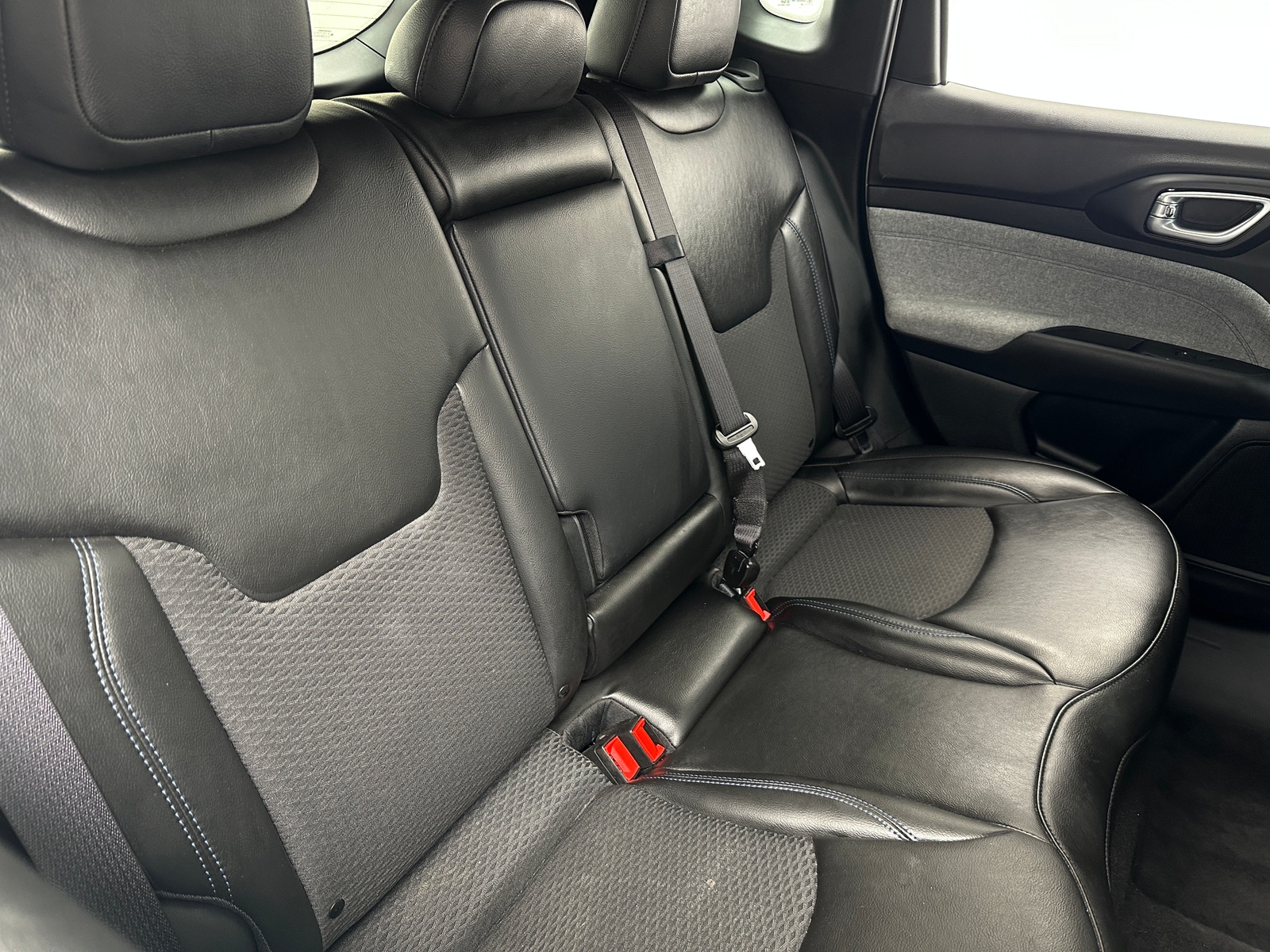Thumbnail: 2023 Jeep Compass - 6