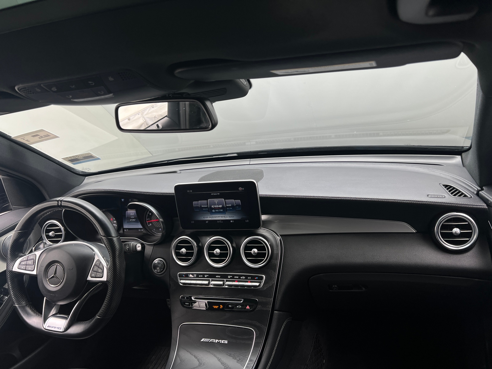 Thumbnail: 2018 Mercedes-Benz GLC - 2