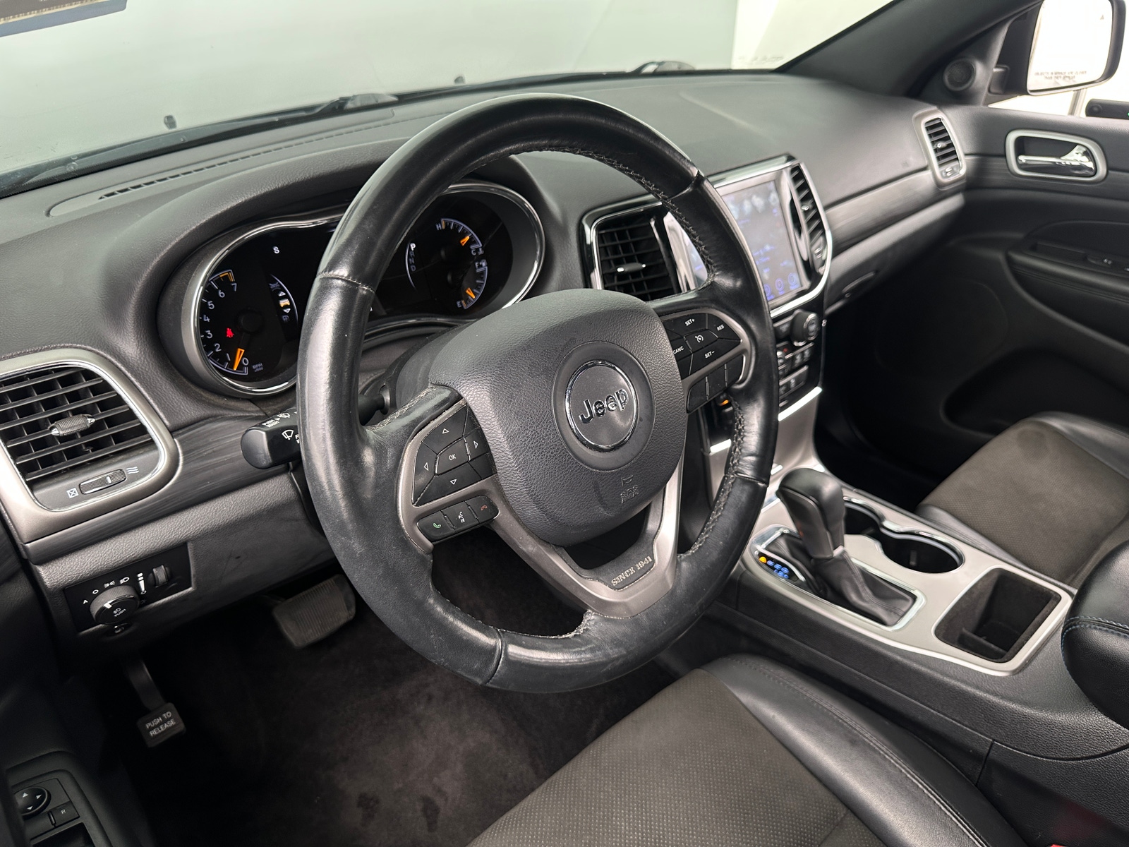 Thumbnail: 2019 Jeep Grand Cherokee - 2