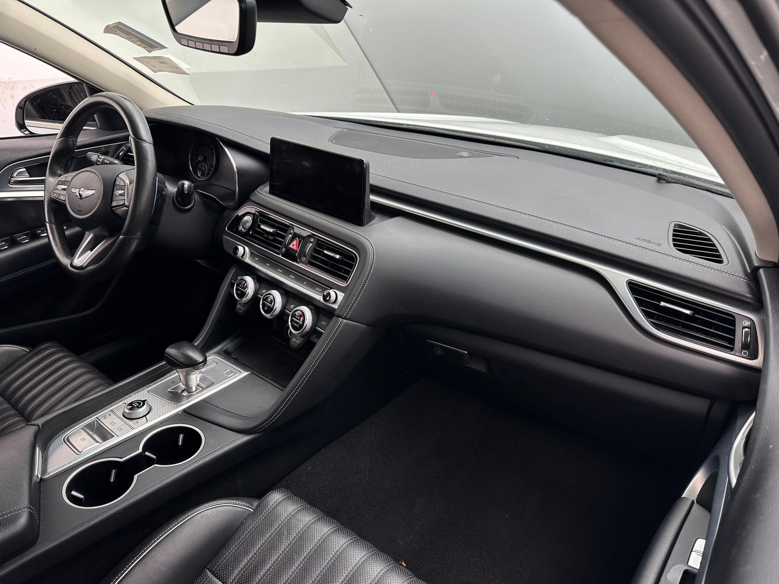Thumbnail: 2022 Genesis G70 - 2