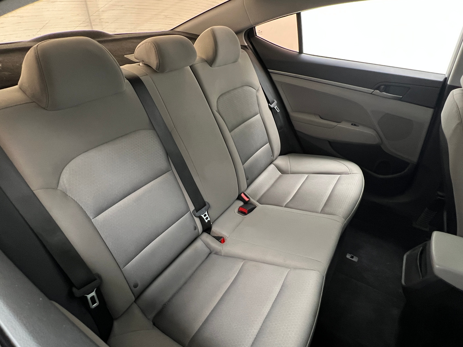 Thumbnail: 2017 Hyundai Elantra - 6