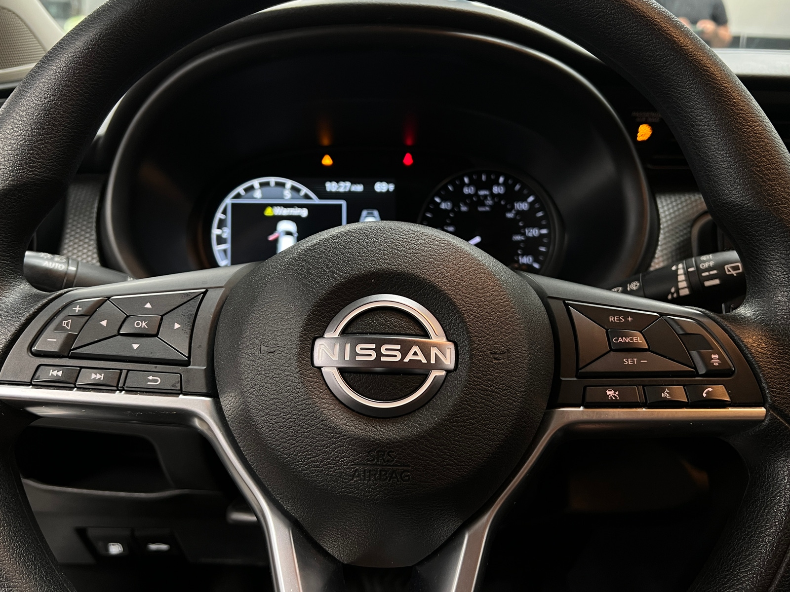Thumbnail: 2023 Nissan Kicks - 5