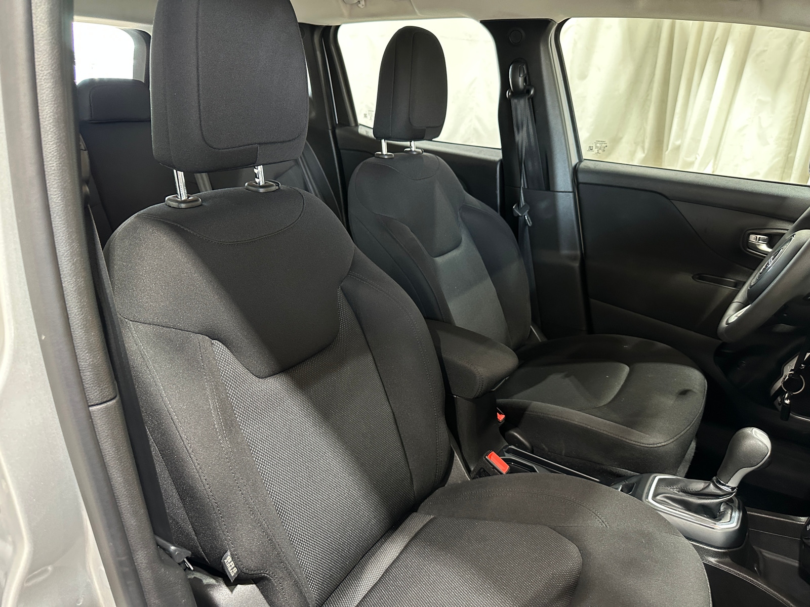 Thumbnail: 2021 Jeep Renegade - 2