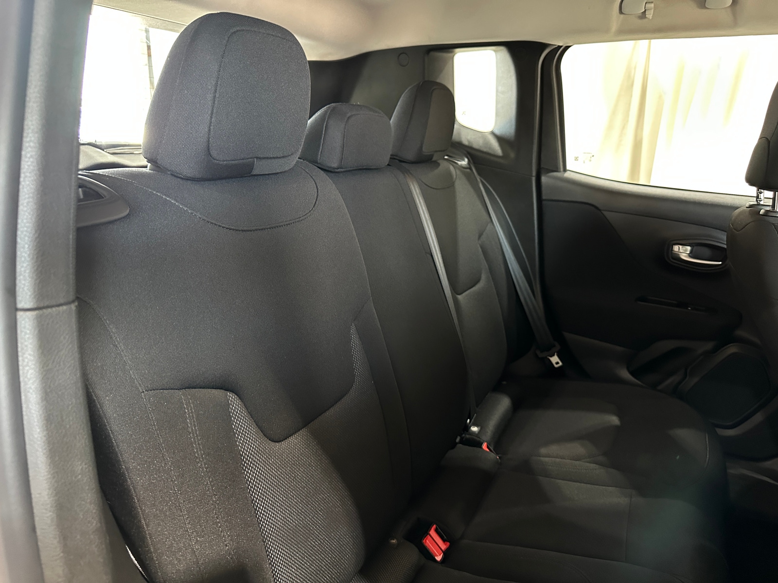 Thumbnail: 2021 Jeep Renegade - 6