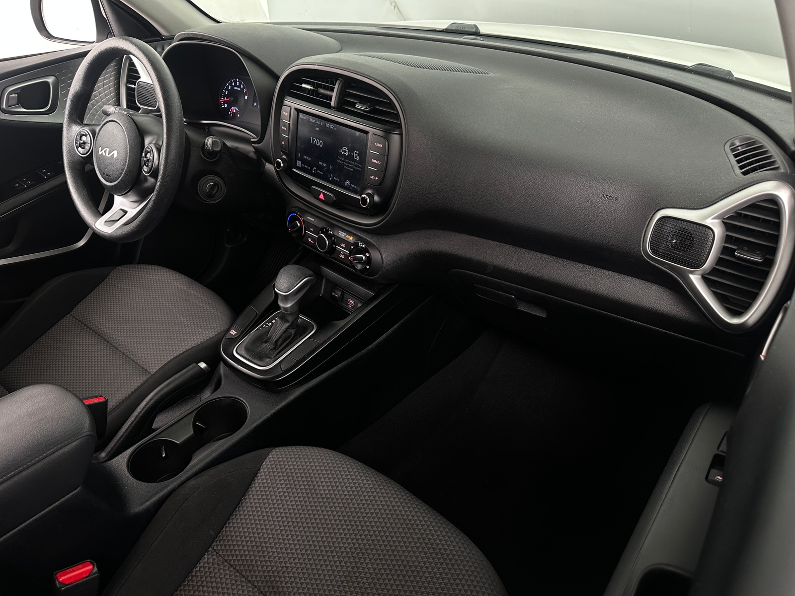 Thumbnail: 2022 Kia Soul - 3