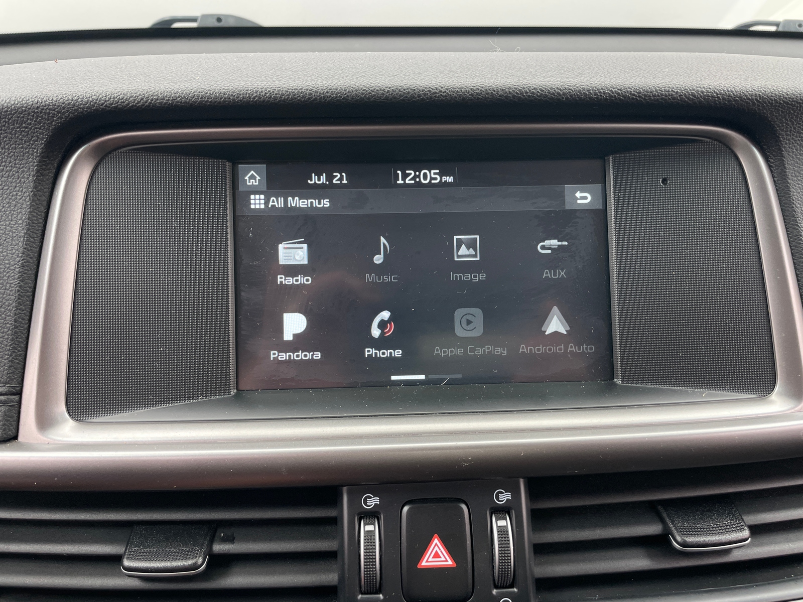 Thumbnail: 2018 Kia Optima - 4