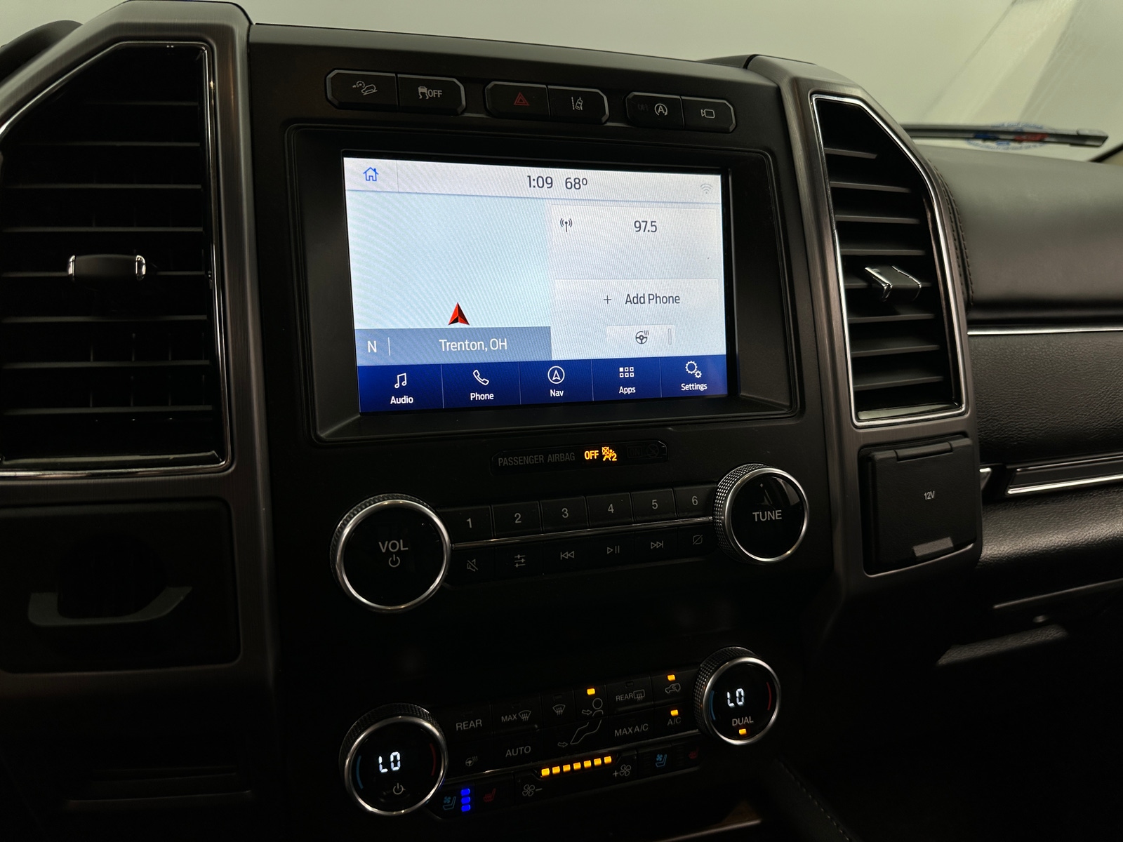 Thumbnail: 2020 Ford Expedition MAX - 3