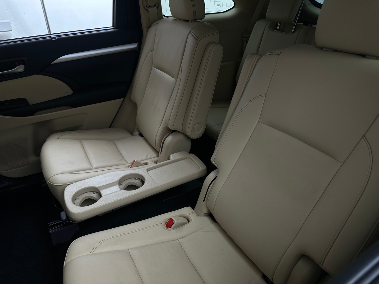 Thumbnail: 2019 Toyota Highlander - 5