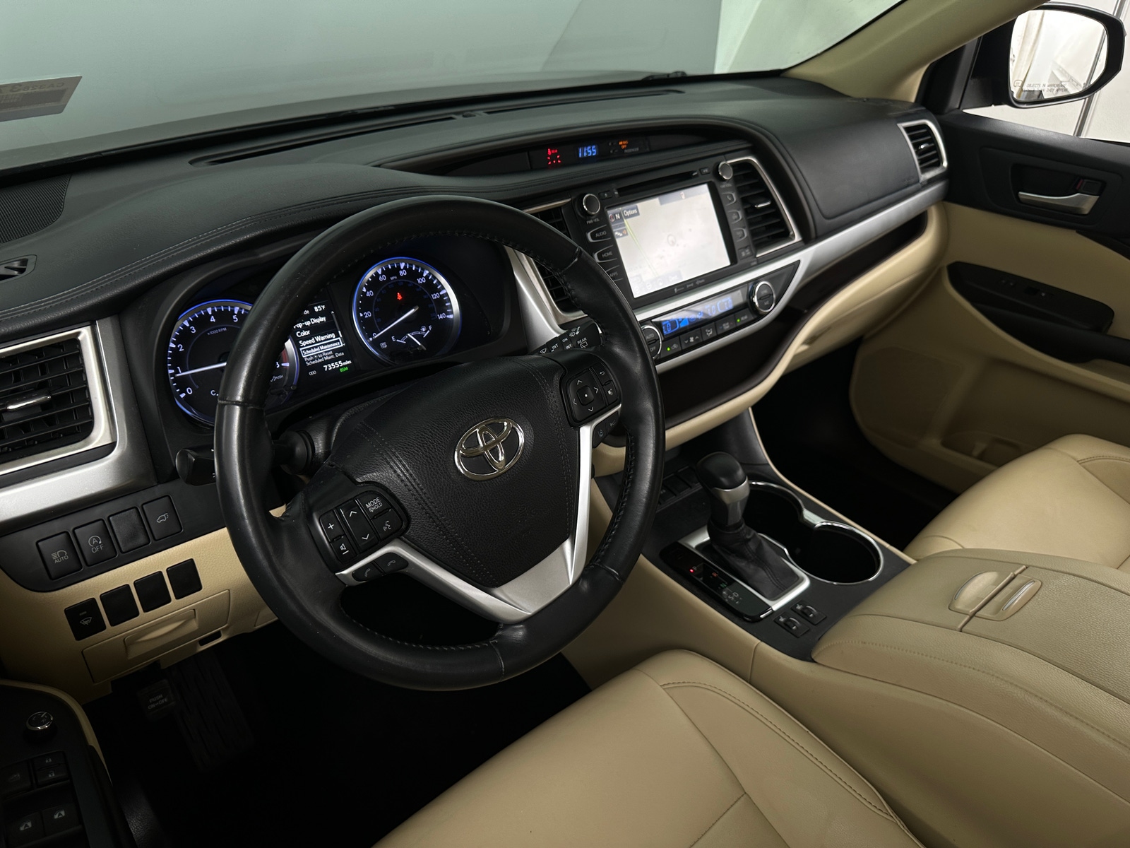 Thumbnail: 2019 Toyota Highlander - 2