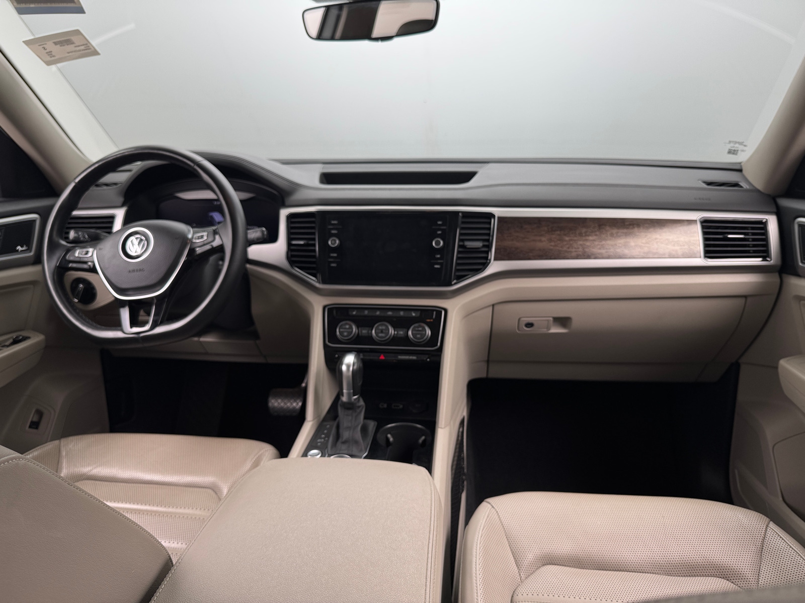 Thumbnail: 2018 Volkswagen Atlas - 2