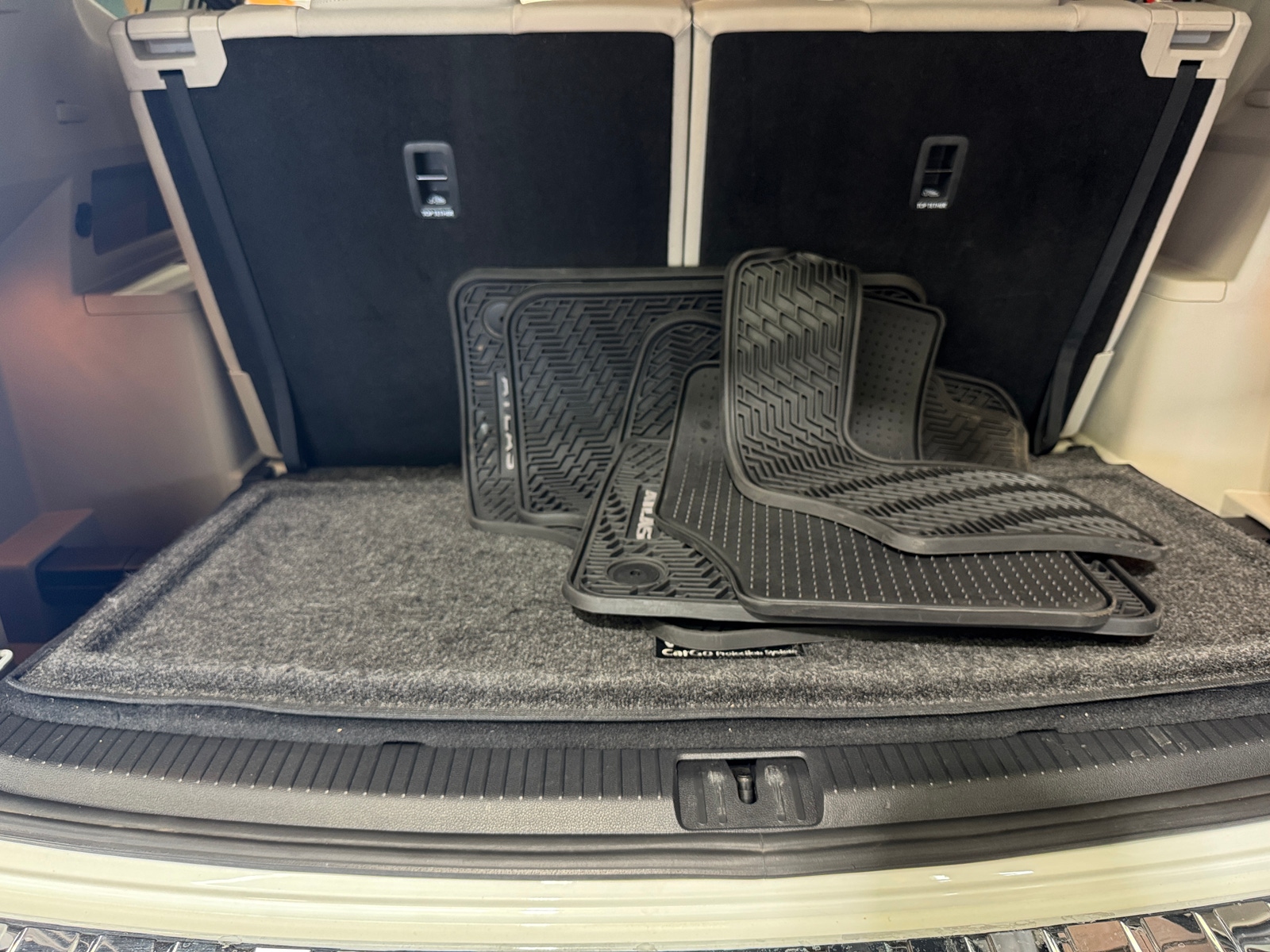 Thumbnail: 2018 Volkswagen Atlas - 6