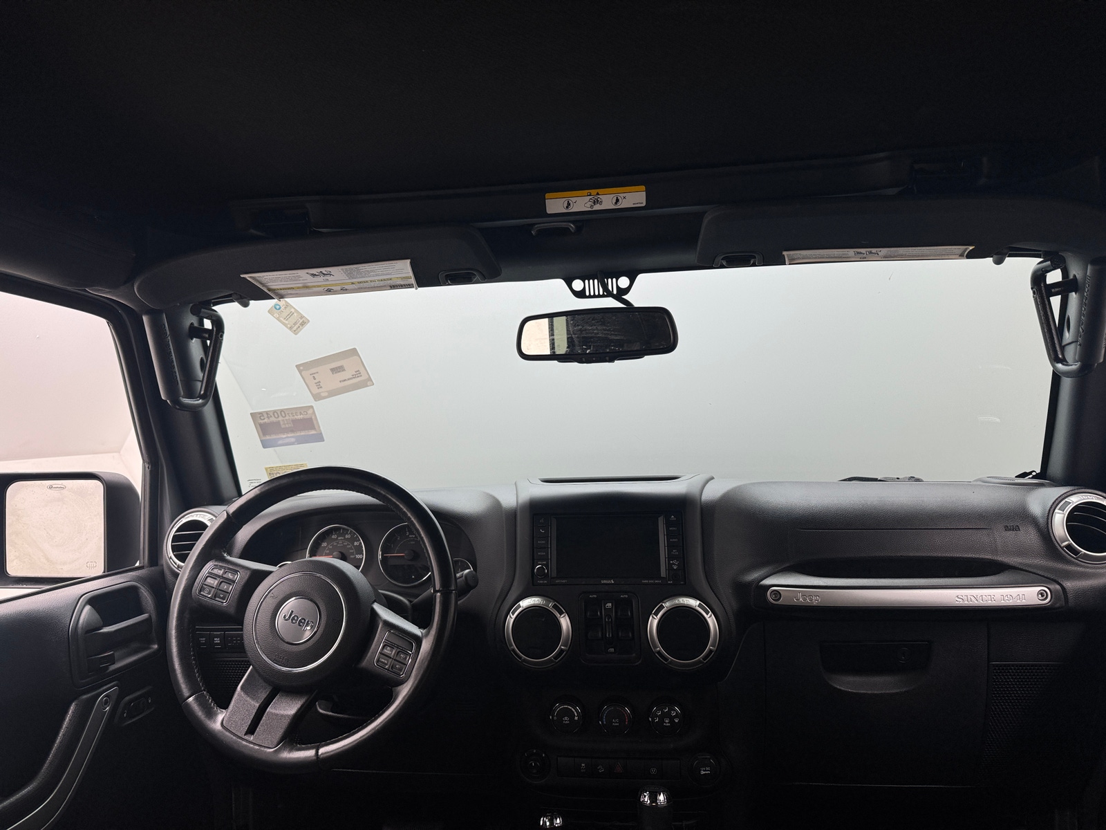 Thumbnail: 2016 Jeep Wrangler - 3