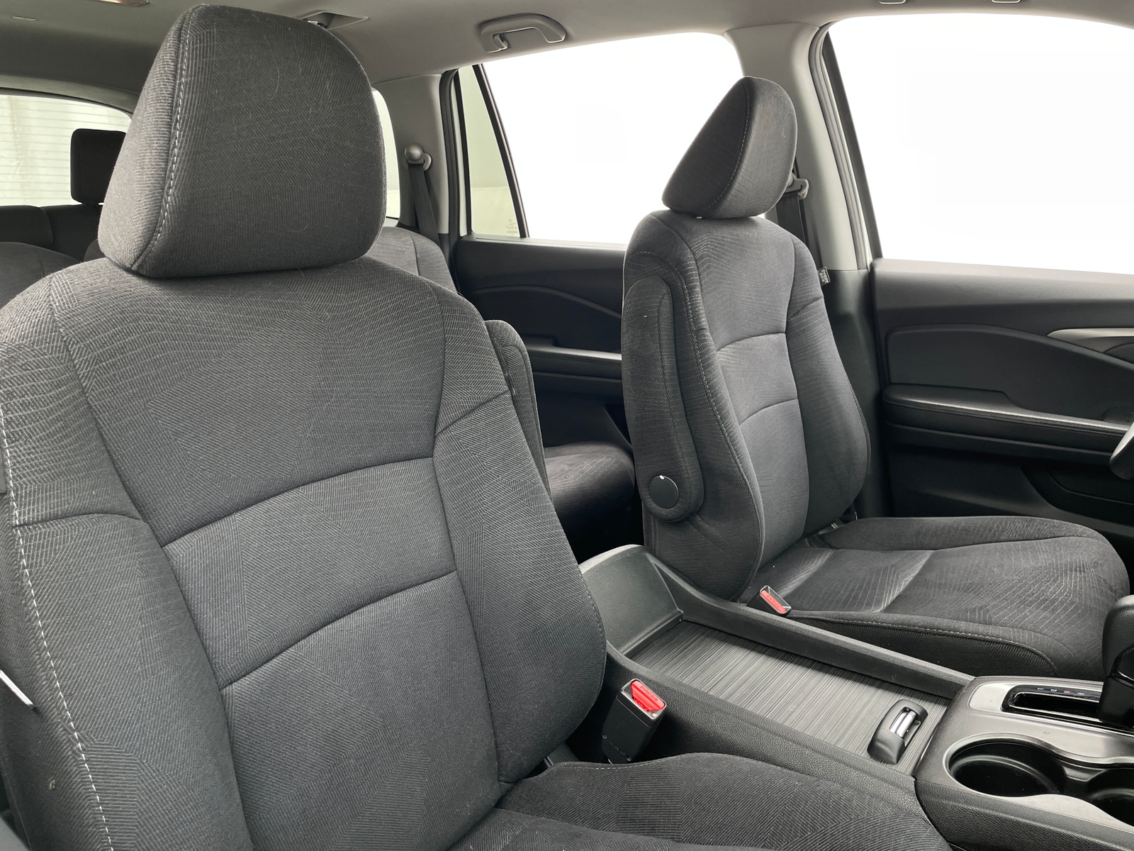 Thumbnail: 2017 Honda Pilot - 2