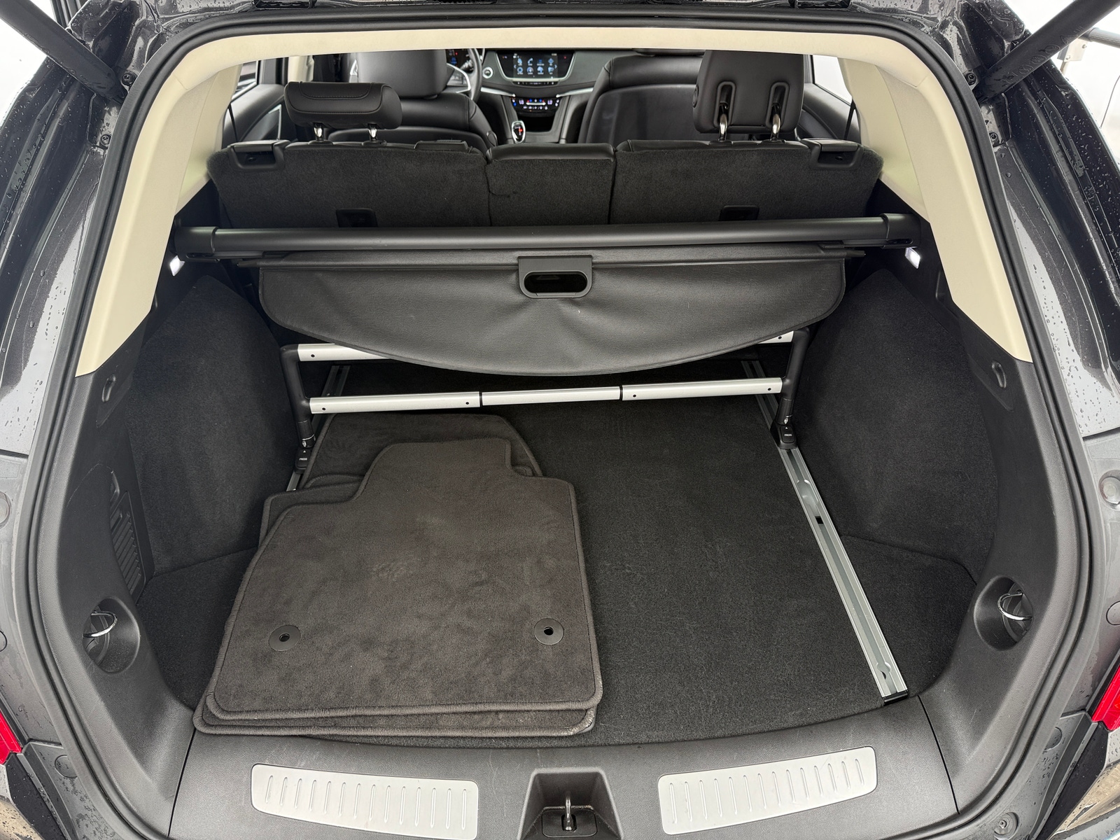 Thumbnail: 2018 Cadillac XT5 - 6