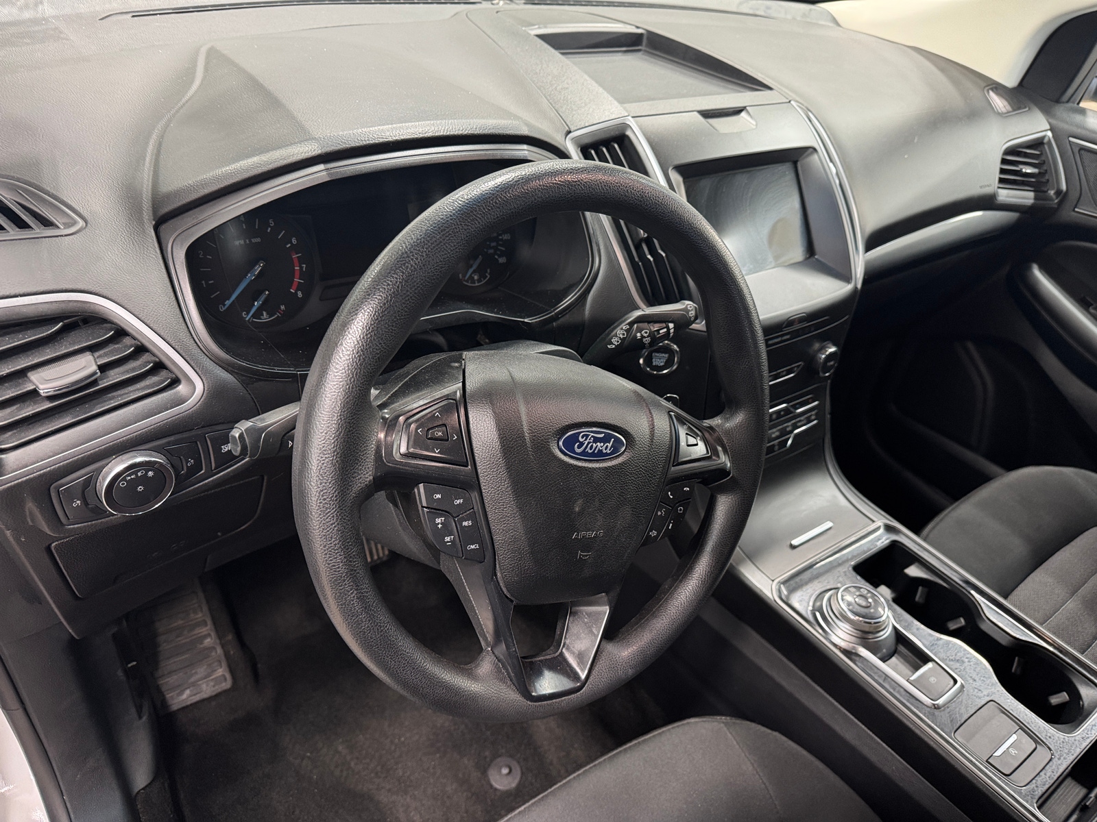 Thumbnail: 2020 Ford Edge - 3