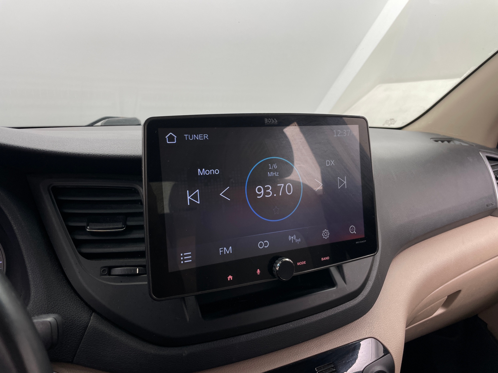 Thumbnail: 2017 Hyundai Tucson - 4