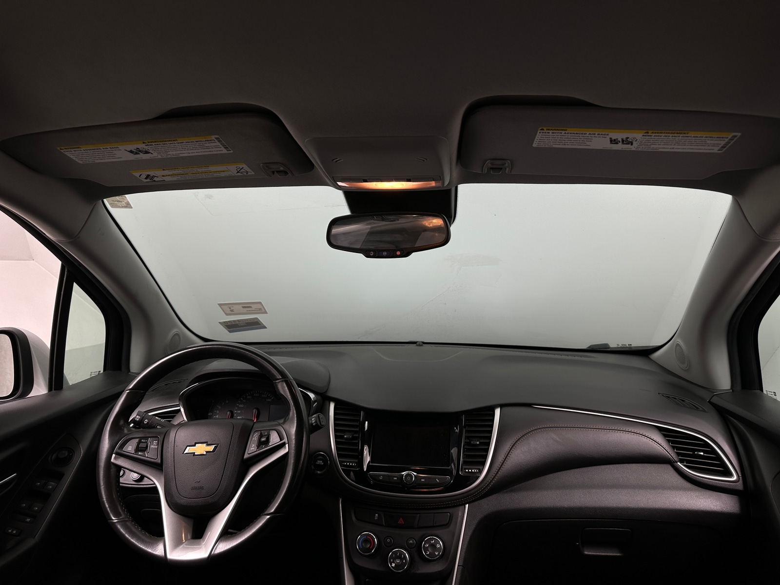 Thumbnail: 2022 Chevrolet Trax - 2